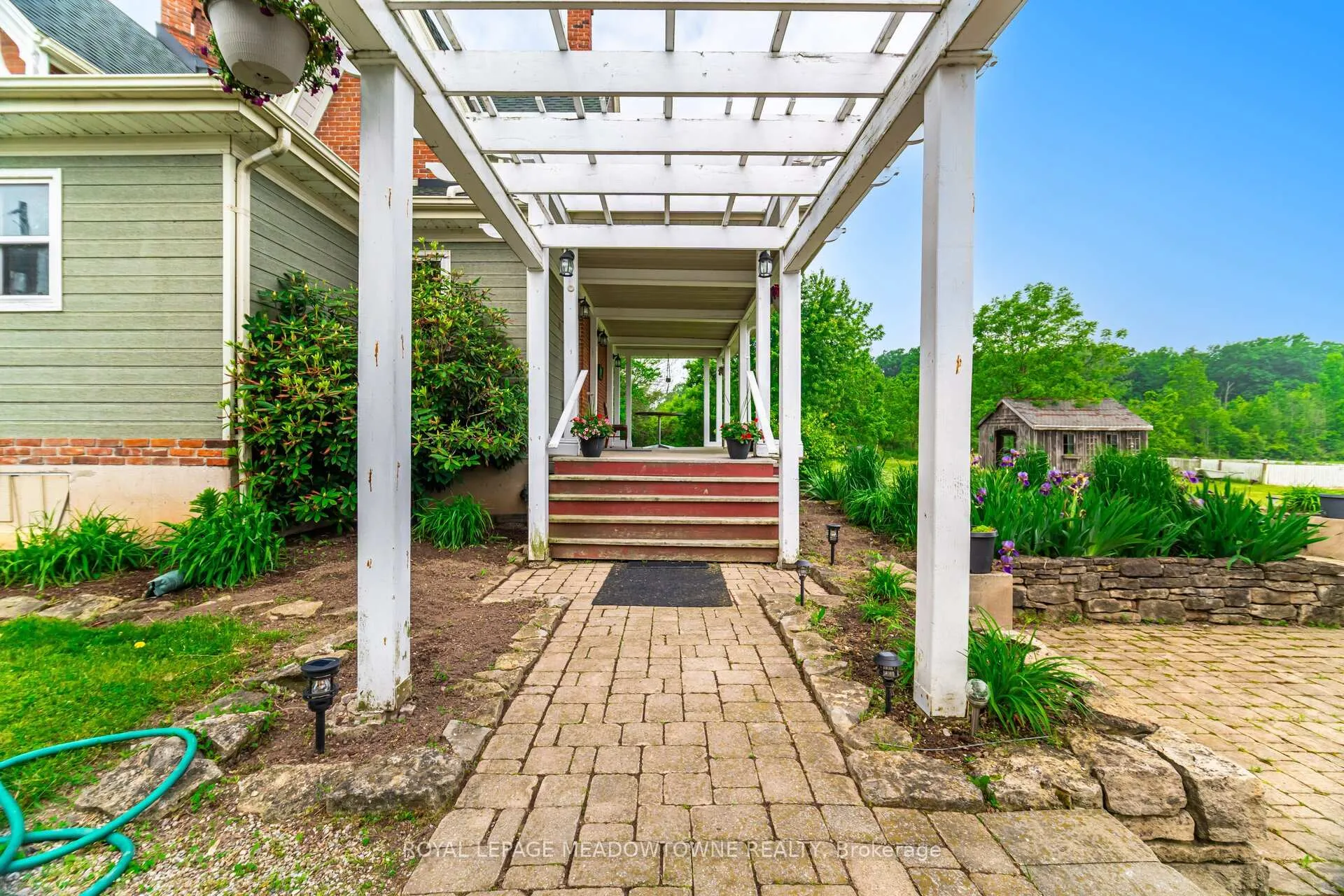 Photo 9 of 965 Metler Road, Pelham, North Pelham — HOMEH