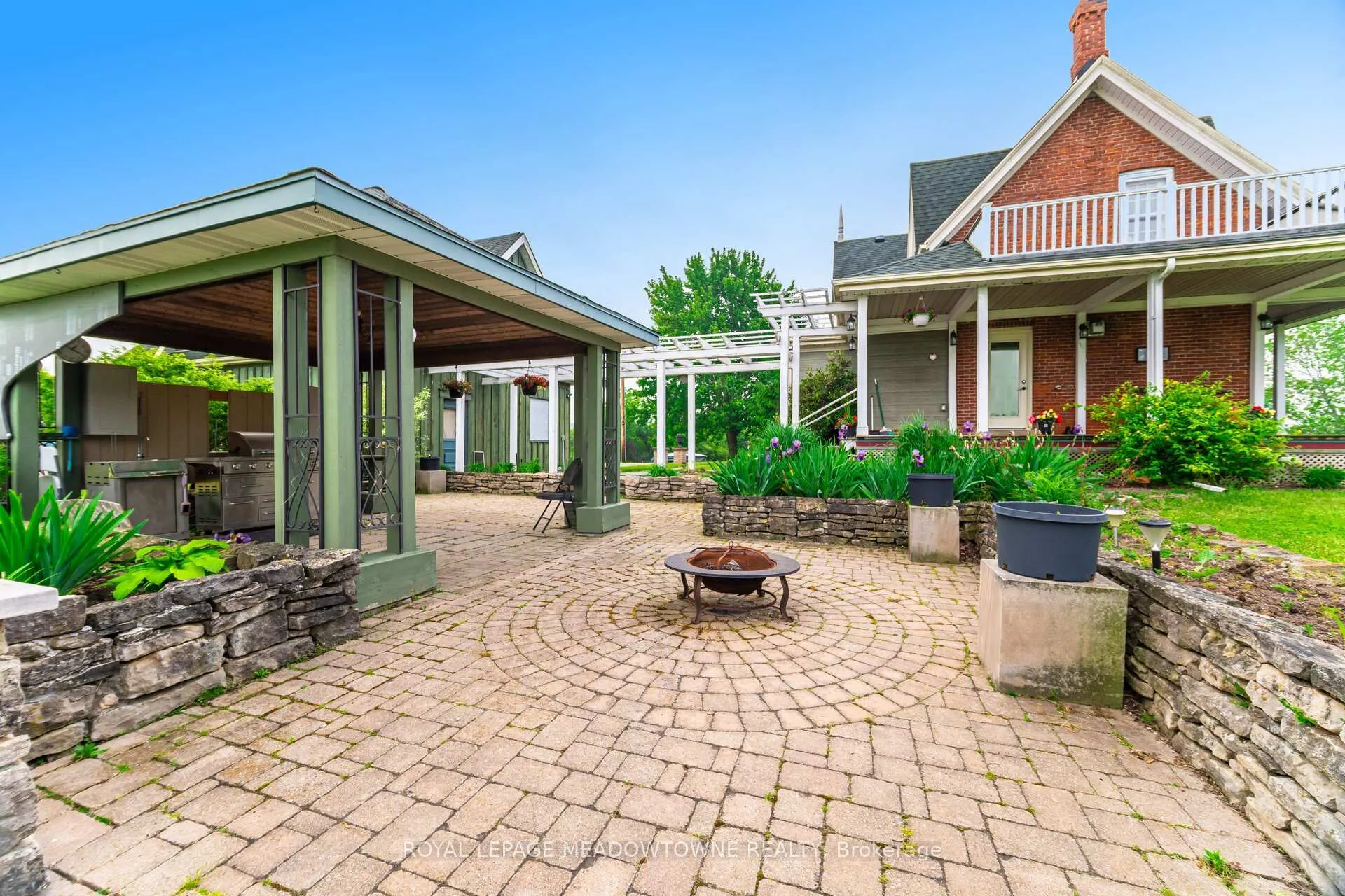 Photo 12 of 965 Metler Road, Pelham, North Pelham — HOMEH