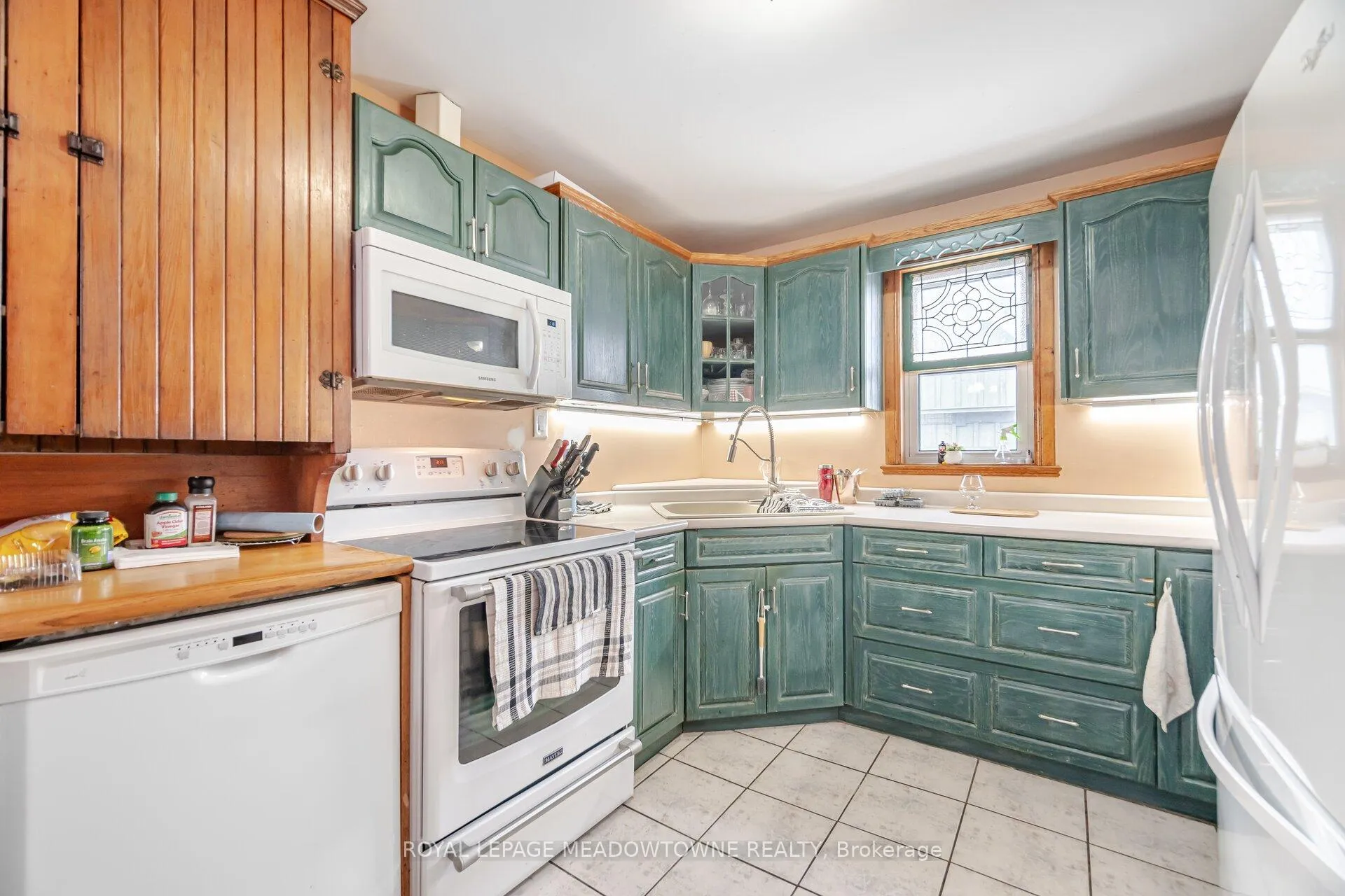 Photo 28 of 965 Metler Road, Pelham, North Pelham — HOMEH