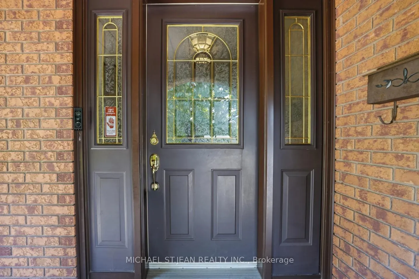 Photo 7 of 35 Audubon Street S, Hamilton, Stoney Creek Mountain — HOMEH