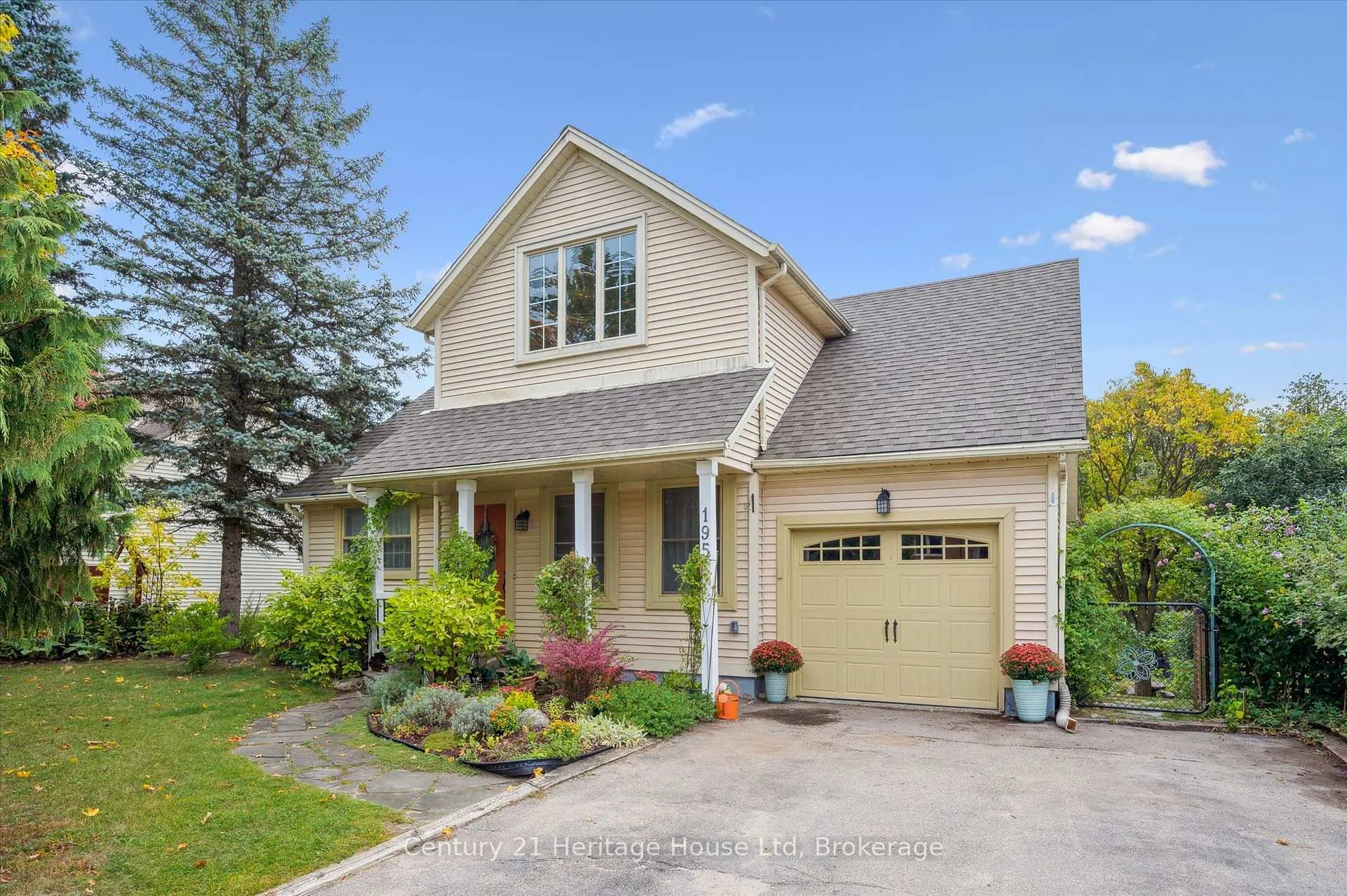 Photo 2 of 195 Jackson Street, Guelph/Eramosa, Rockwood — HOMEH