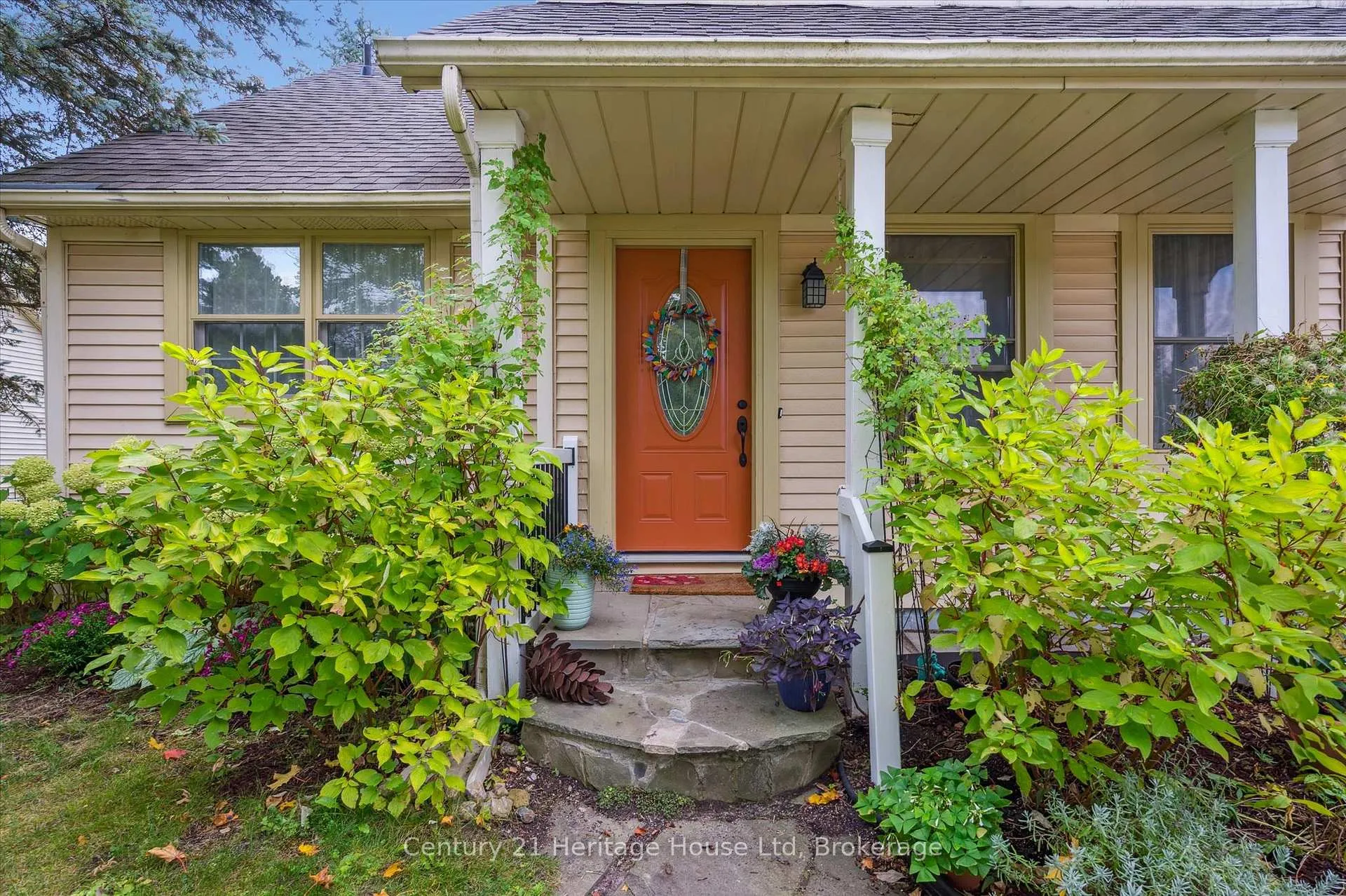 Photo 5 of 195 Jackson Street, Guelph/Eramosa, Rockwood — HOMEH
