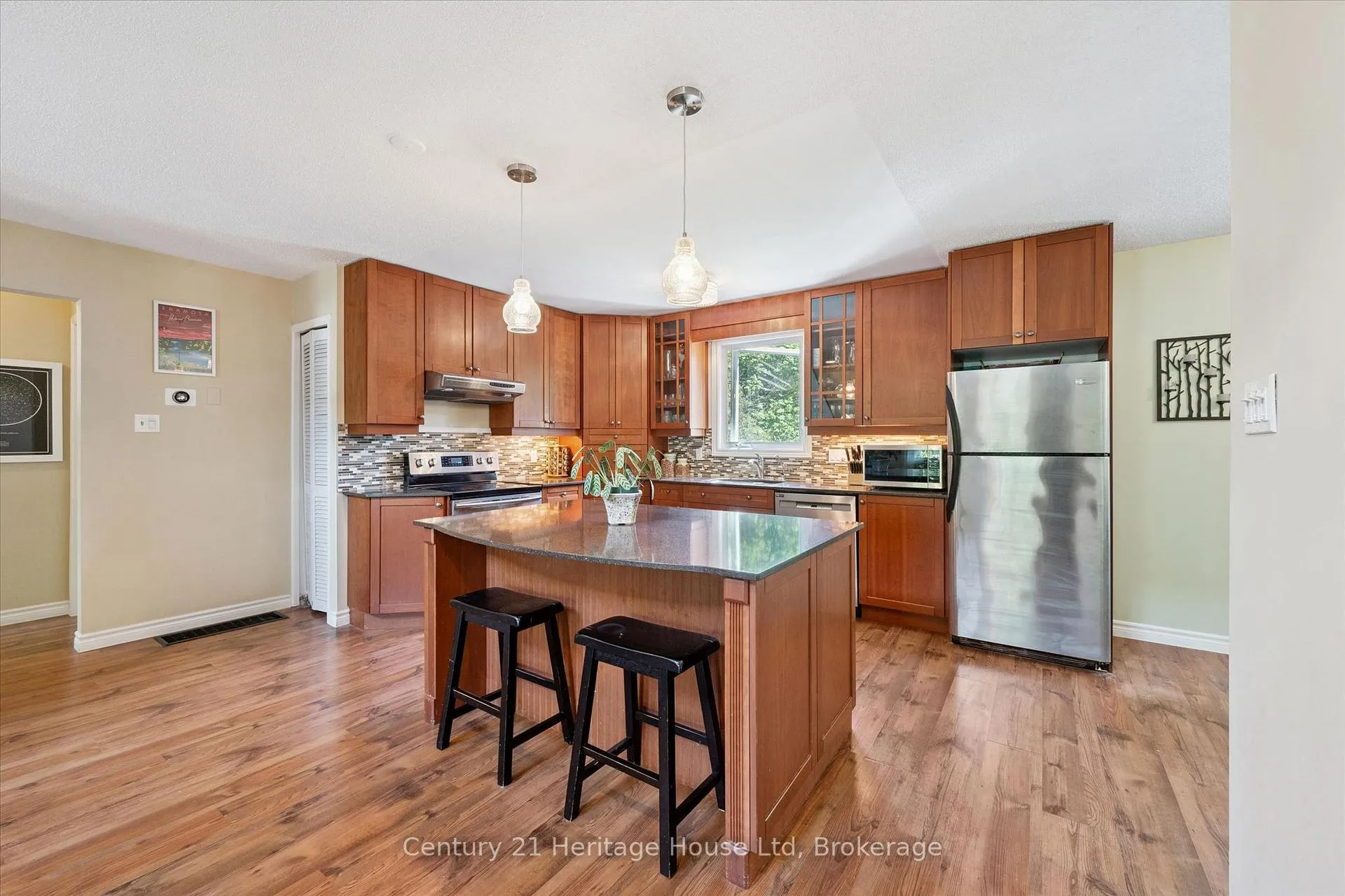 Photo 14 of 195 Jackson Street, Guelph/Eramosa, Rockwood — HOMEH