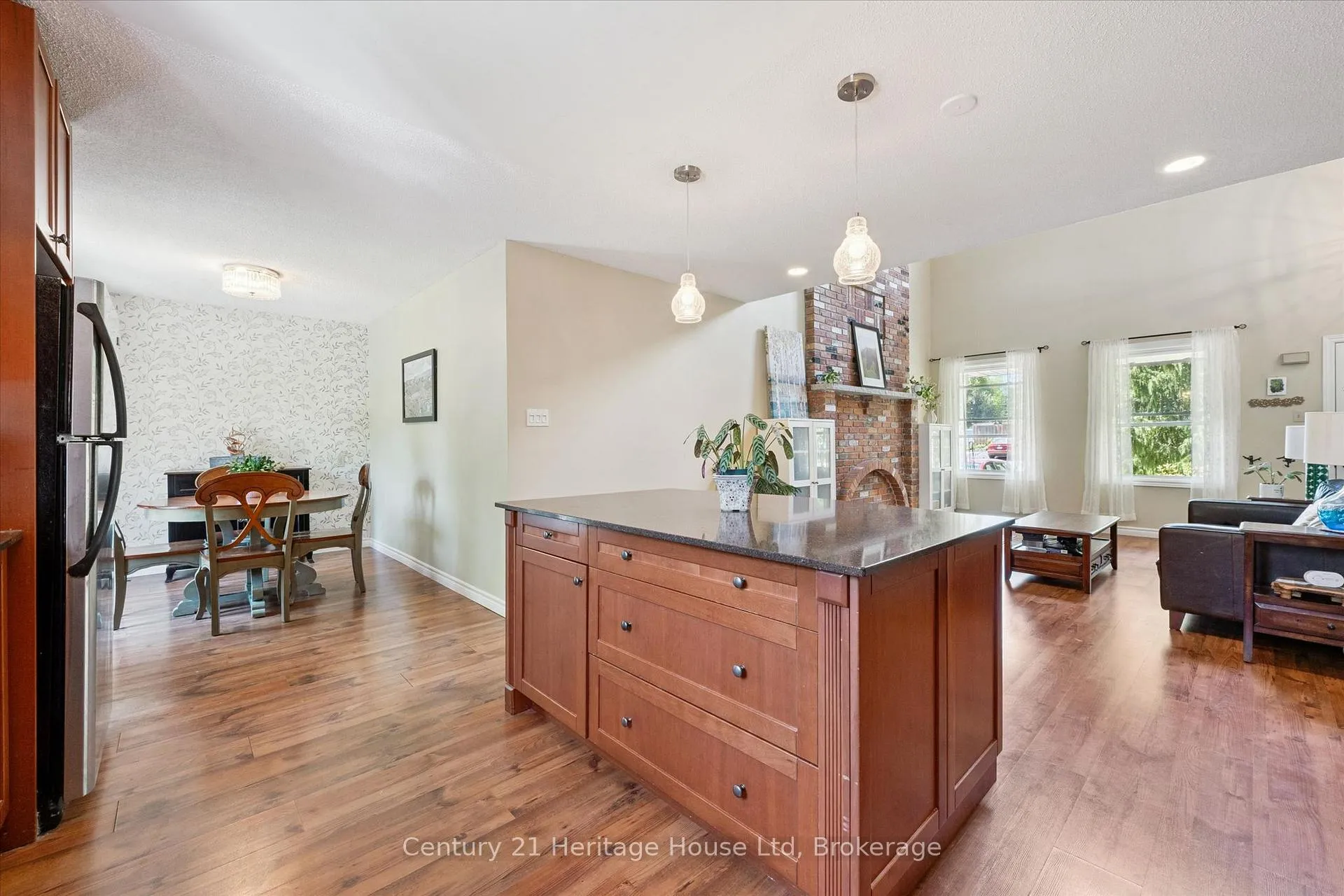 Photo 16 of 195 Jackson Street, Guelph/Eramosa, Rockwood — HOMEH