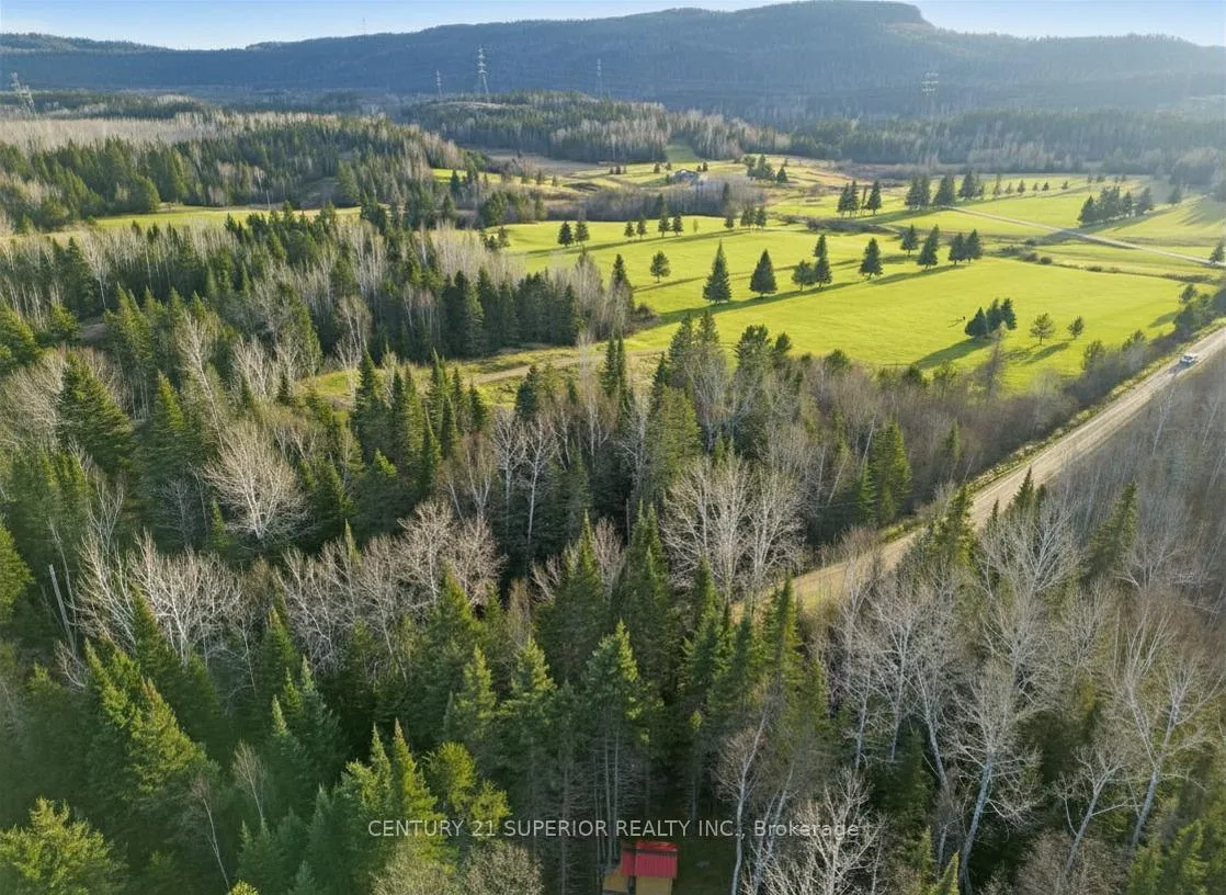 Photo 4 of 115 Golf Course Road, Nipigon — HOMEH