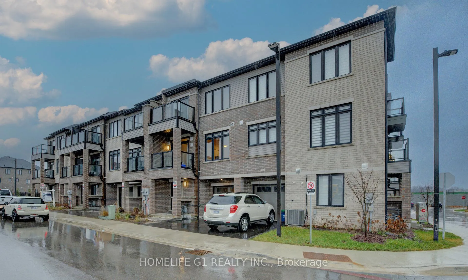 Photo 1 of Unit 611, 585 Colborne Street E, Brantford, East Ward — HOMEH