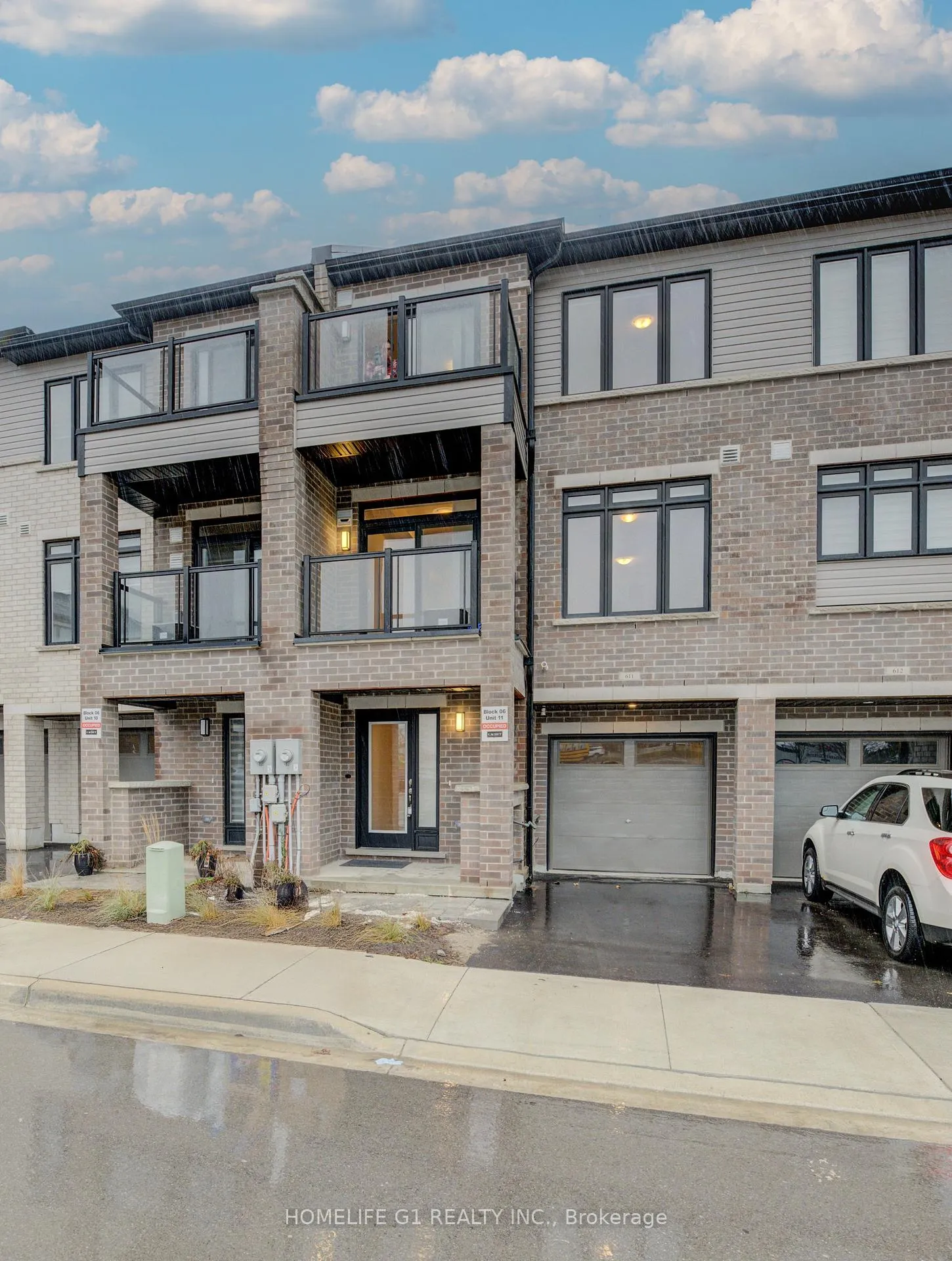 Photo 2 of Unit 611, 585 Colborne Street E, Brantford, East Ward — HOMEH