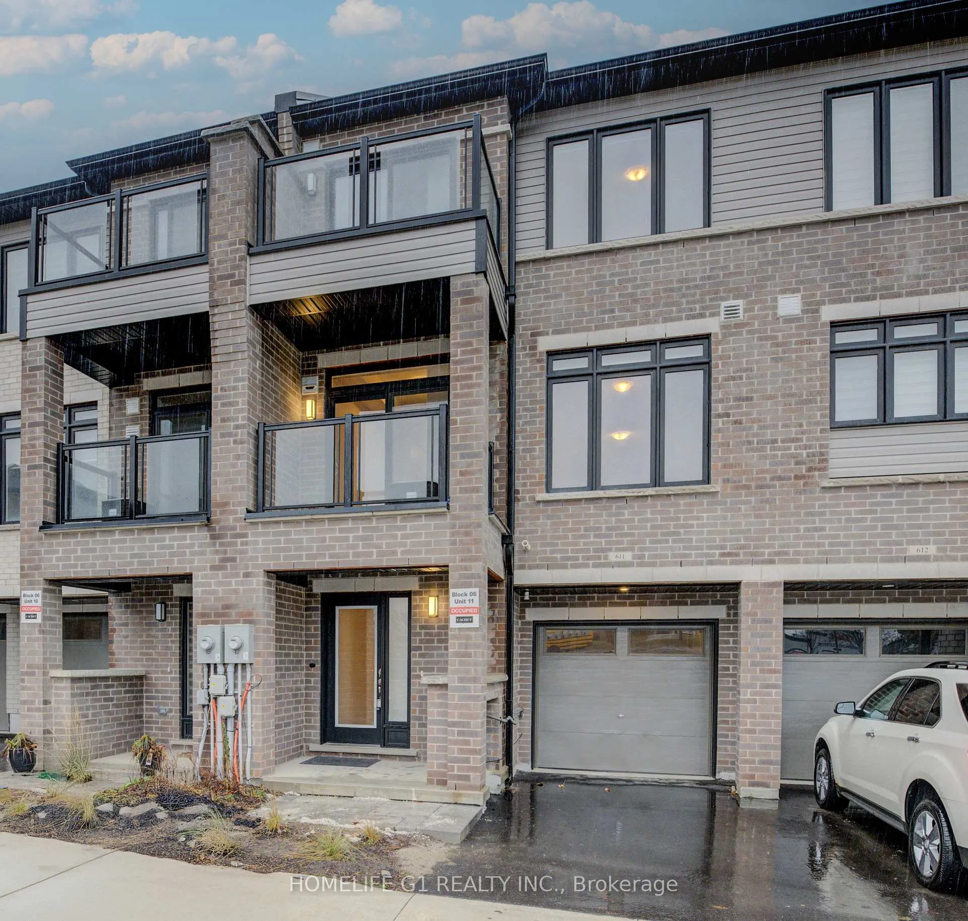 Photo 5 of Unit 611, 585 Colborne Street E, Brantford, East Ward — HOMEH