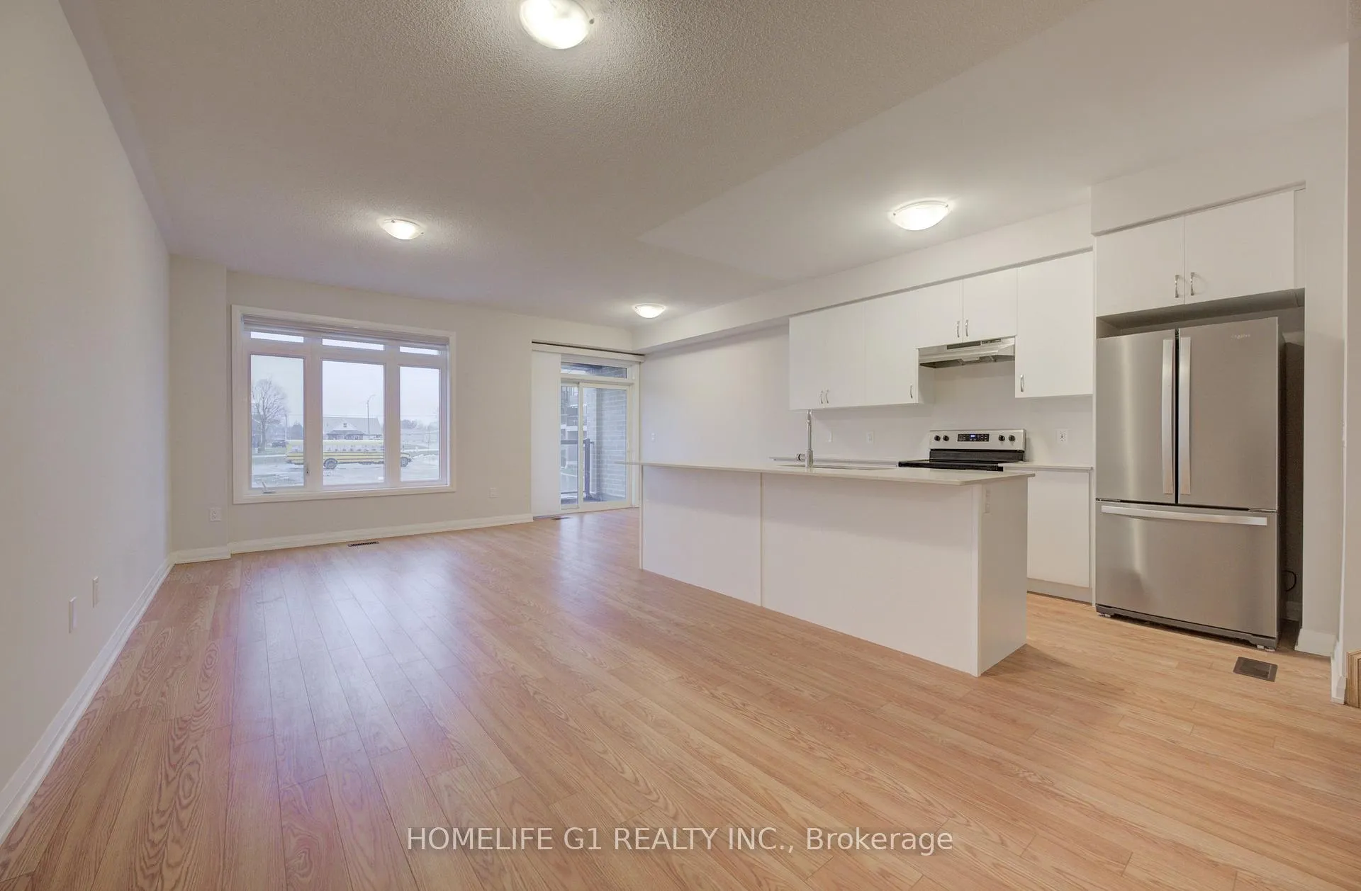 Photo 10 of Unit 611, 585 Colborne Street E, Brantford, East Ward — HOMEH