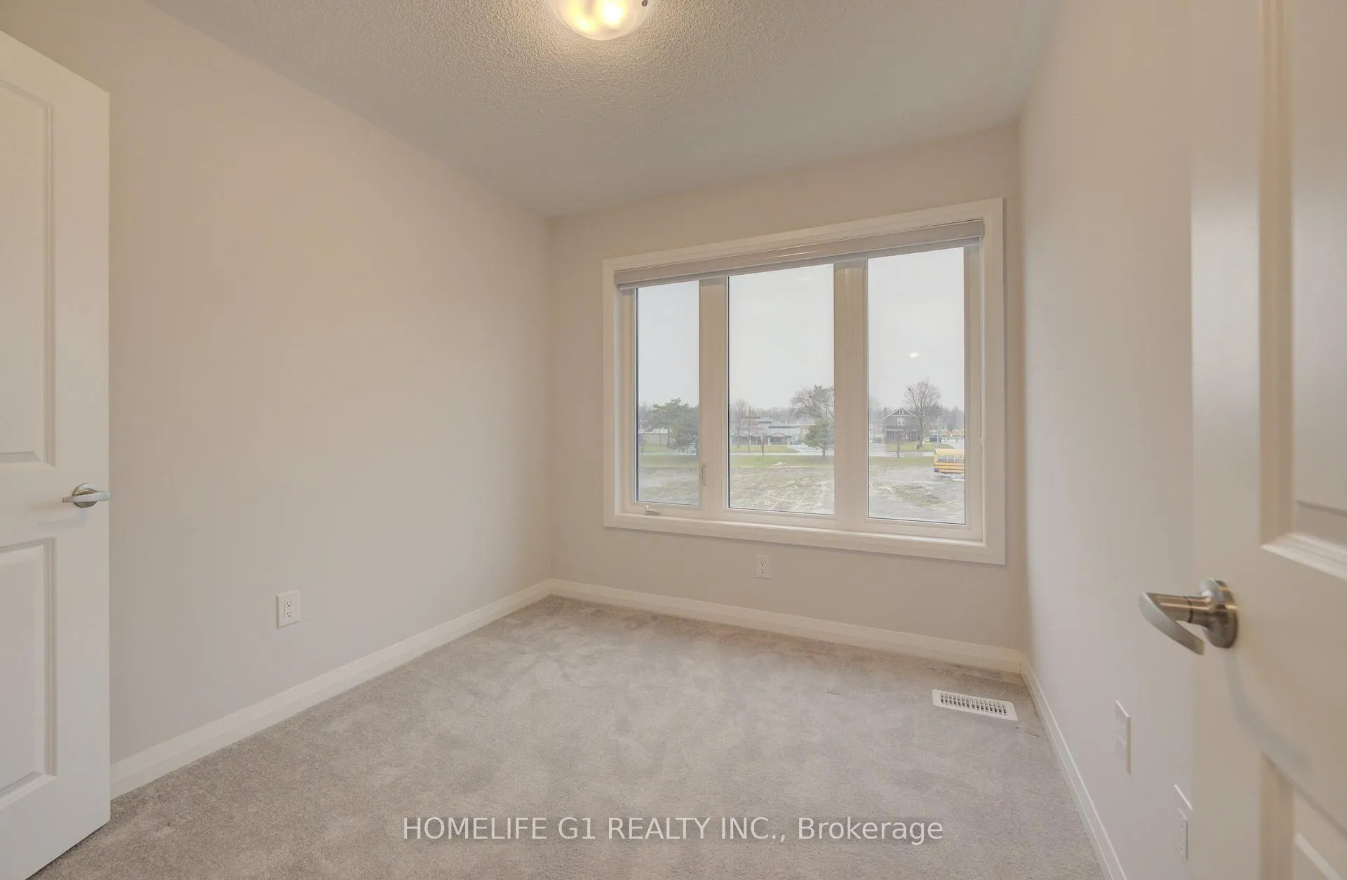 Photo 28 of Unit 611, 585 Colborne Street E, Brantford, East Ward — HOMEH