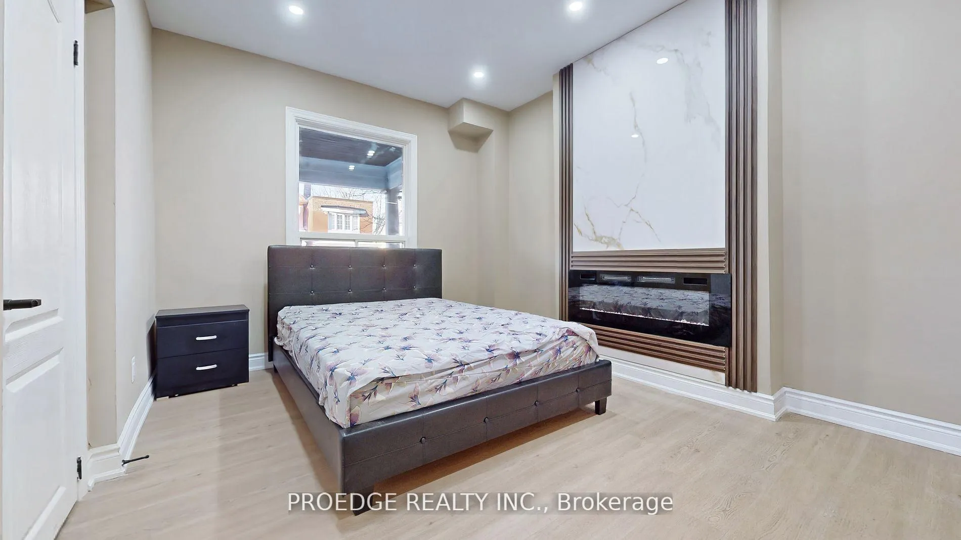 Photo 5 of 177 Wallace Avenue, Toronto, Dovercourt-Wallace Emerson-Junction — HOMEH