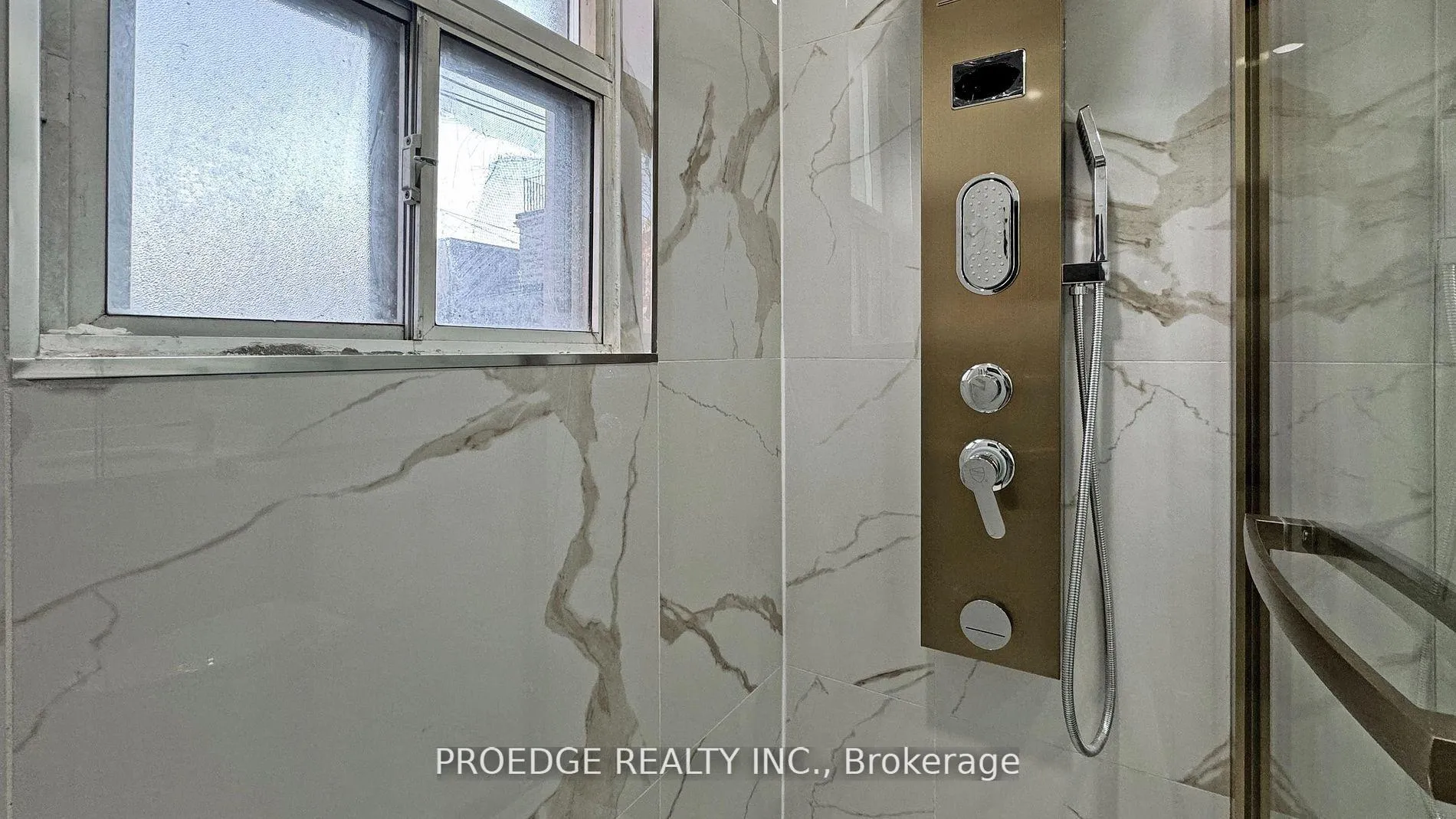 Photo 8 of 177 Wallace Avenue, Toronto, Dovercourt-Wallace Emerson-Junction — HOMEH