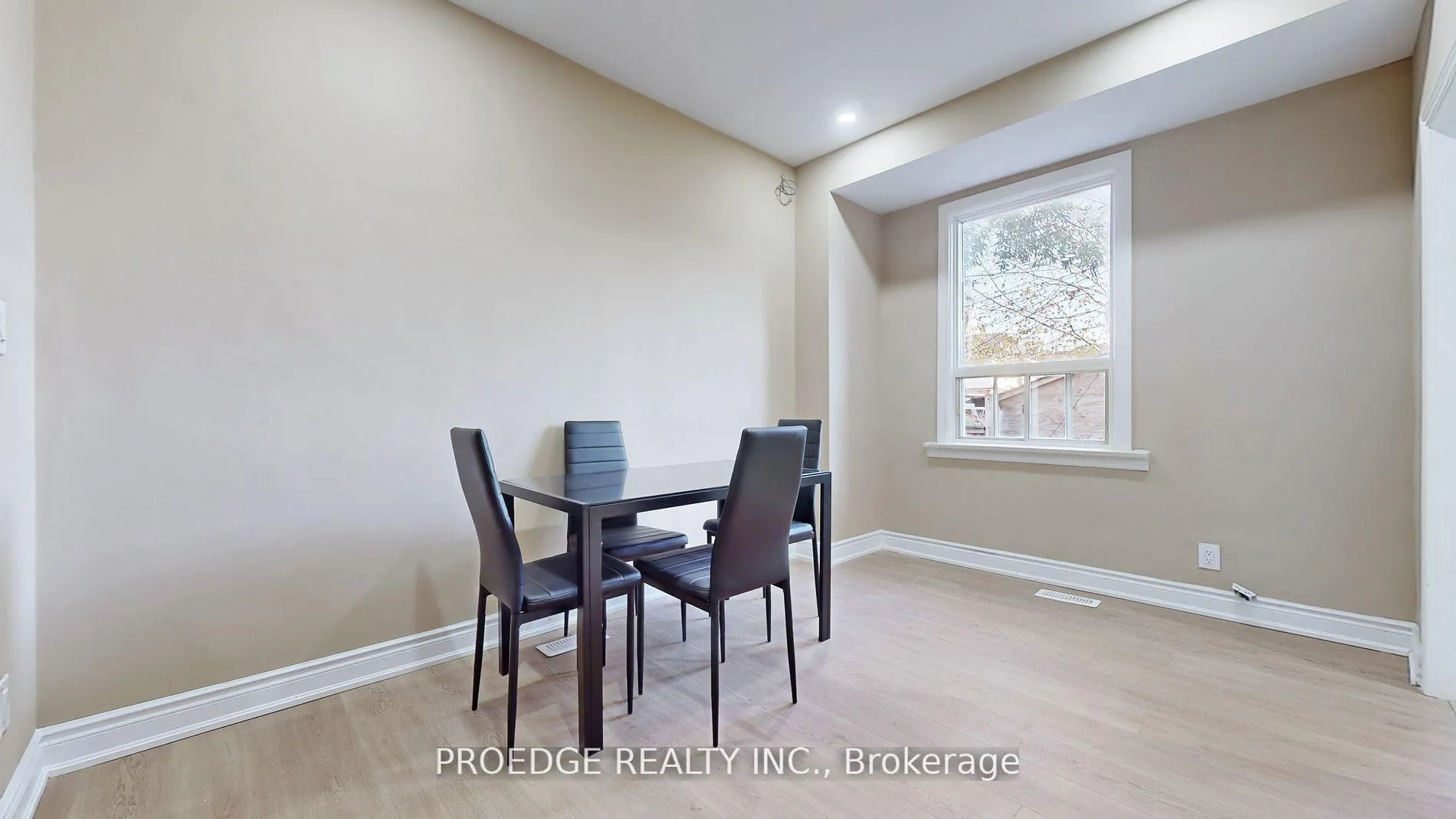 Photo 17 of 177 Wallace Avenue, Toronto, Dovercourt-Wallace Emerson-Junction — HOMEH