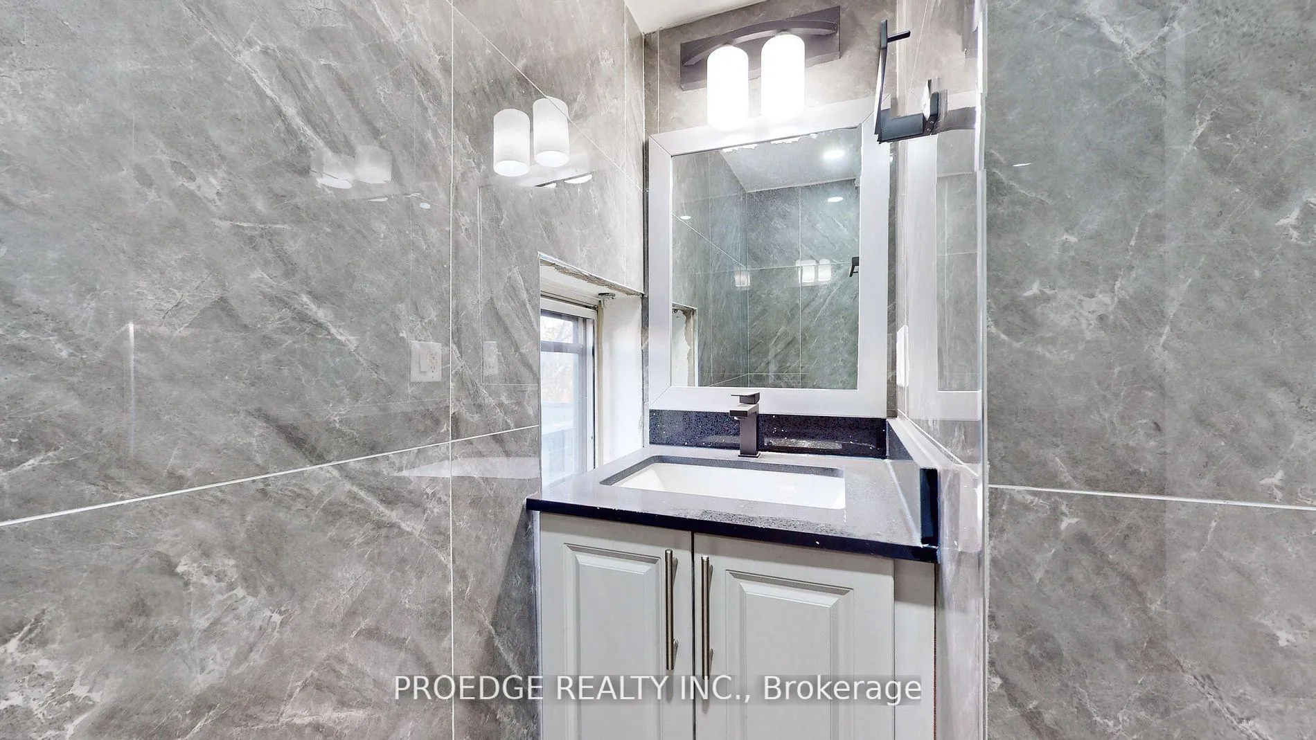 Photo 34 of 177 Wallace Avenue, Toronto, Dovercourt-Wallace Emerson-Junction — HOMEH