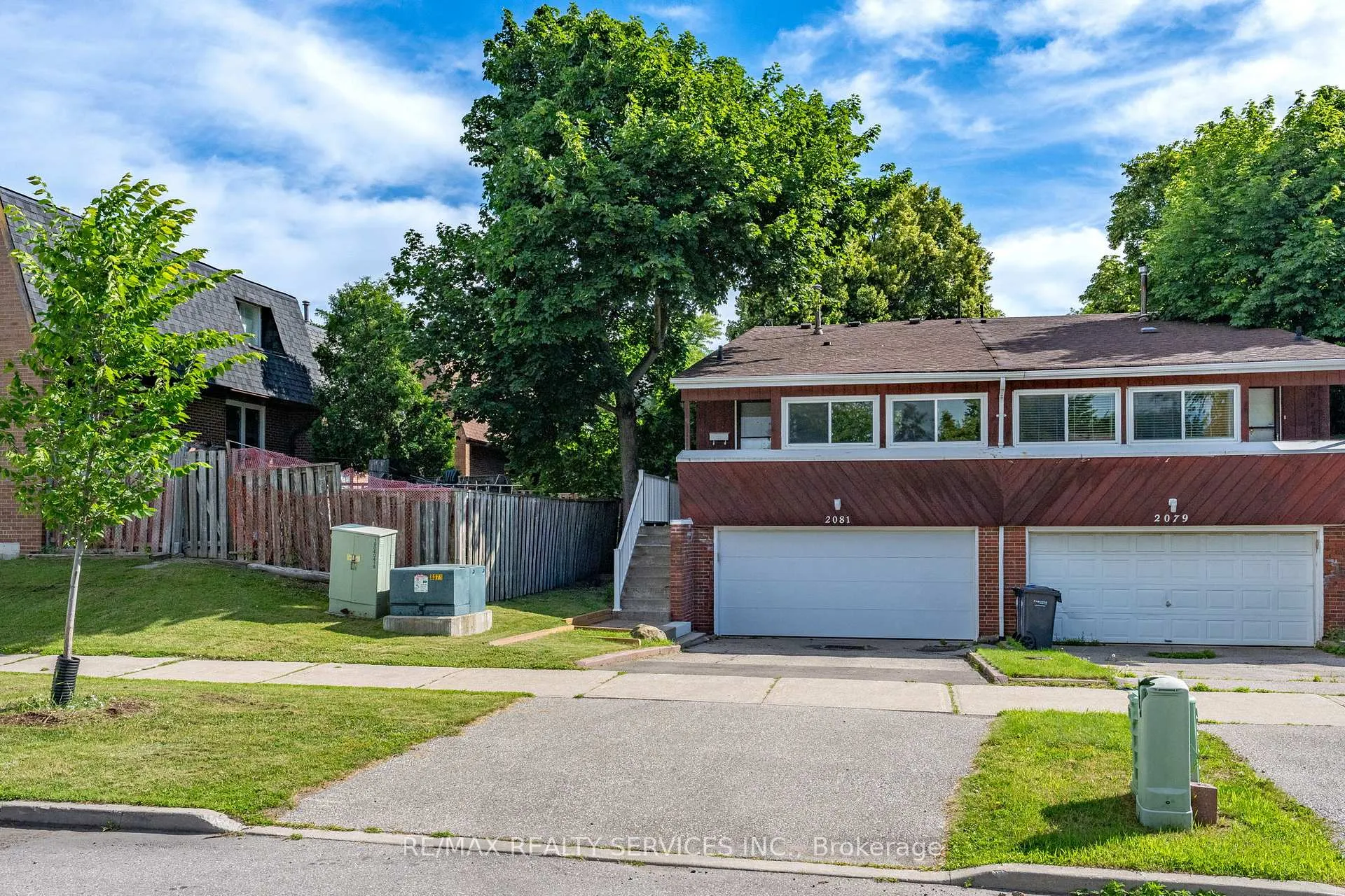 Photo 2 of 2081 South Millway, Mississauga, Erin Mills — HOMEH