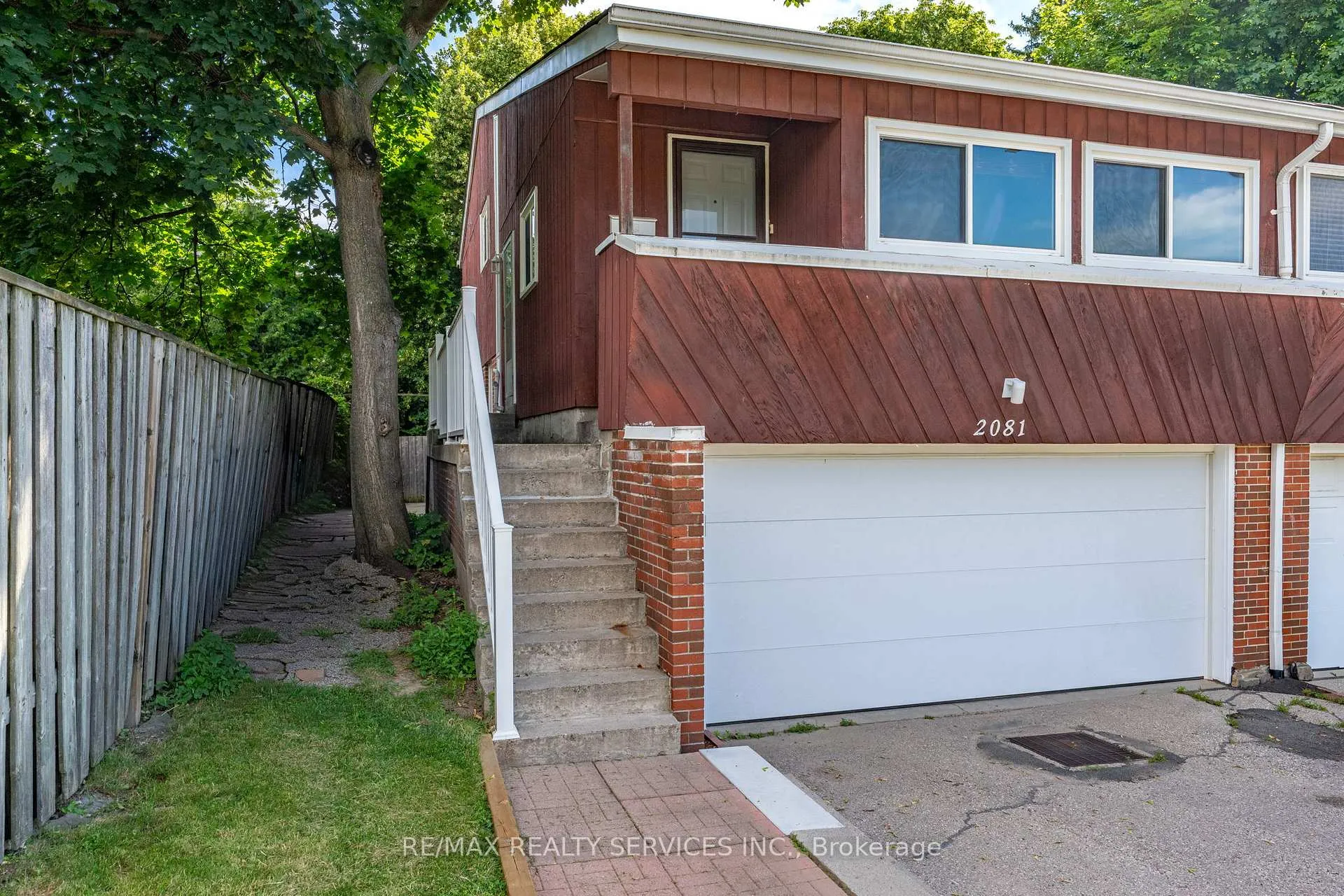 Photo 4 of 2081 South Millway, Mississauga, Erin Mills — HOMEH