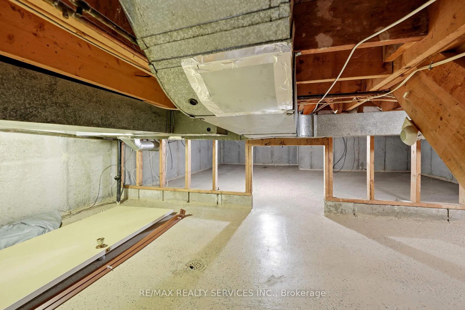 Photo 37 of 2081 South Millway, Mississauga, Erin Mills — HOMEH