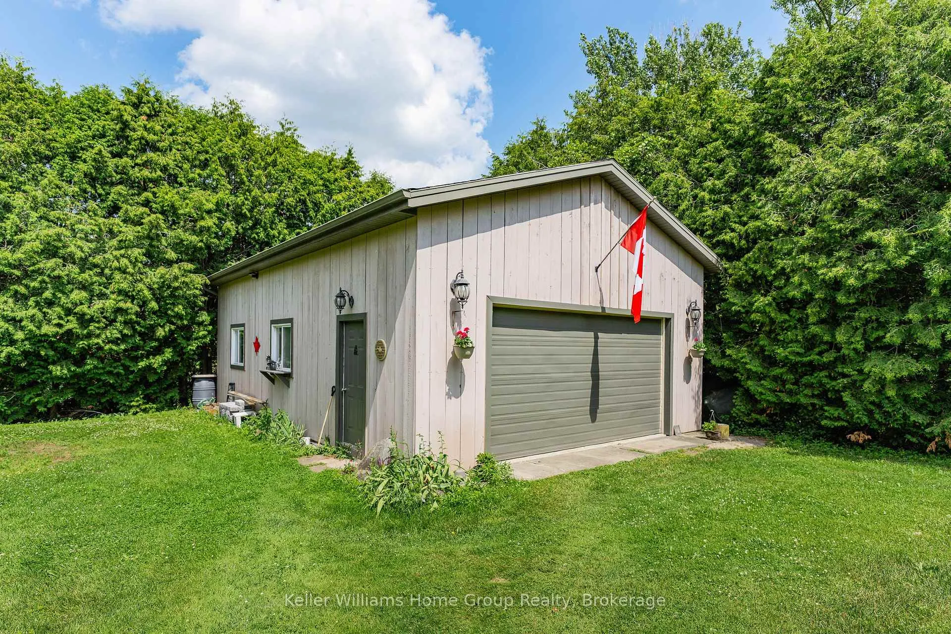 Photo 46 of 2 Gow Street, Centre Wellington, Fergus — HOMEH