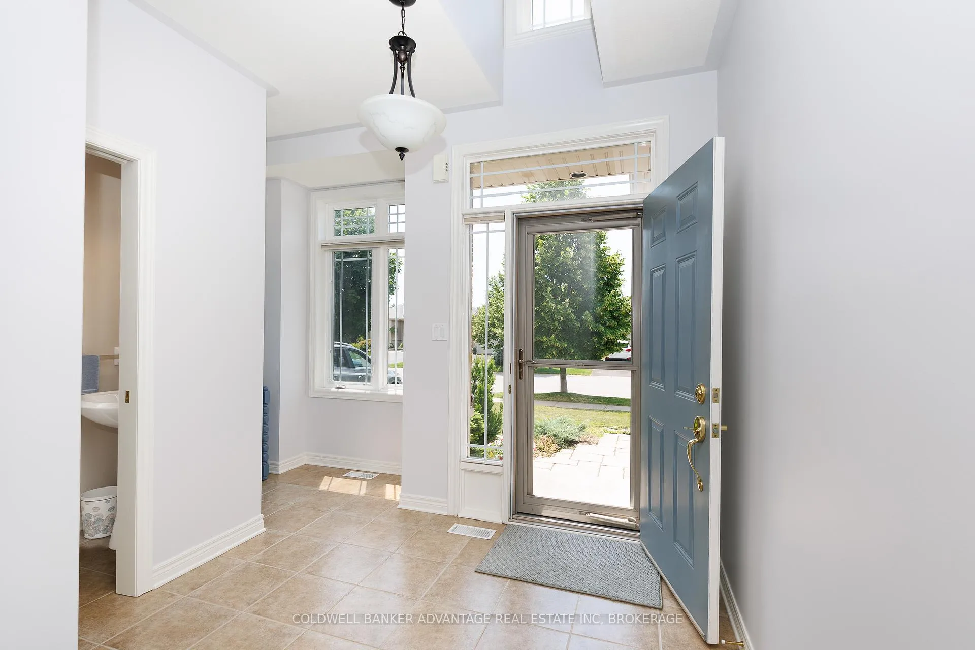 Photo 15 of 18 Willson Crossing Court, Pelham, Fonthill — HOMEH