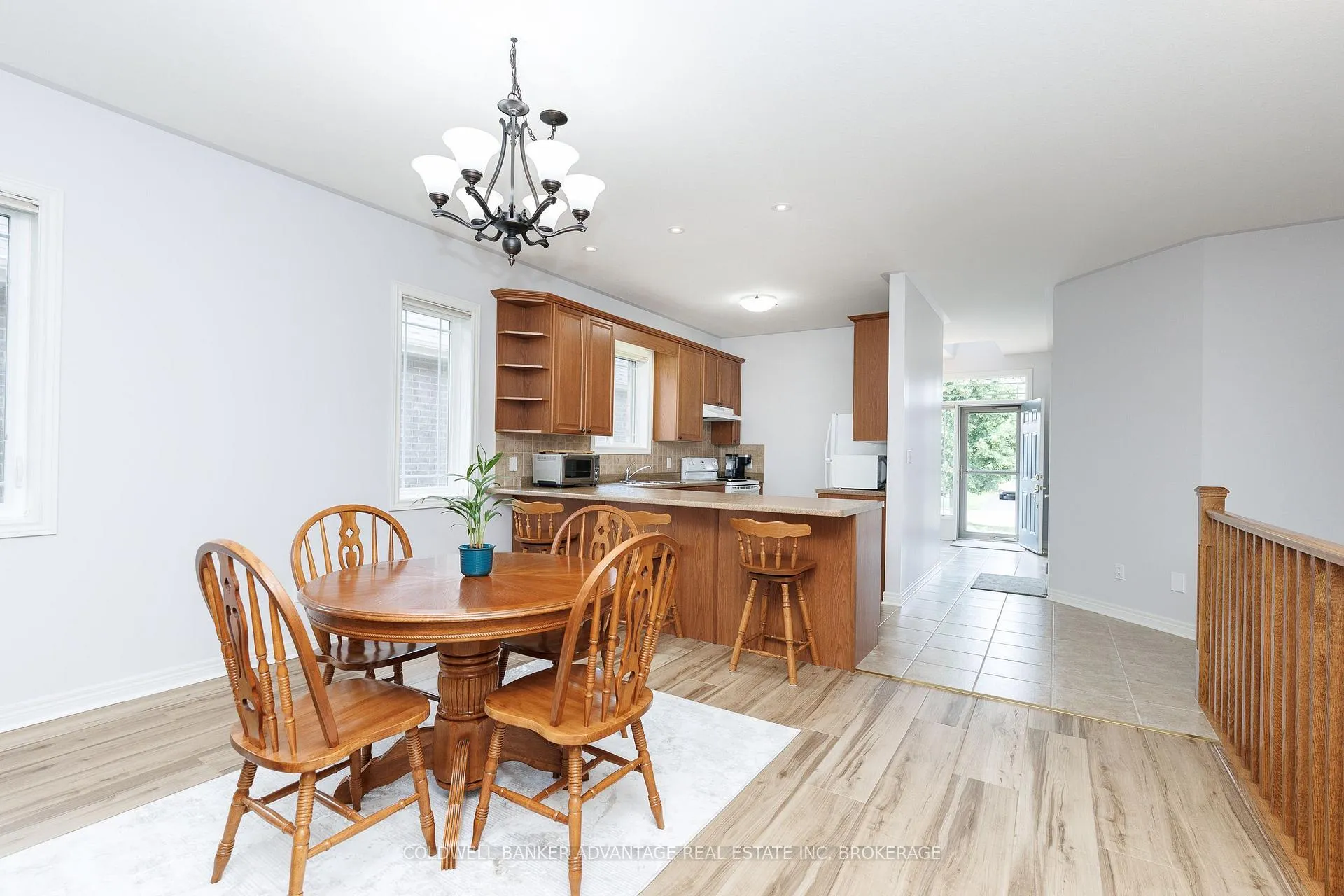 Photo 17 of 18 Willson Crossing Court, Pelham, Fonthill — HOMEH
