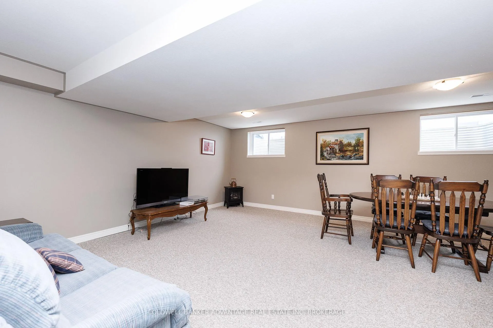 Photo 34 of 18 Willson Crossing Court, Pelham, Fonthill — HOMEH