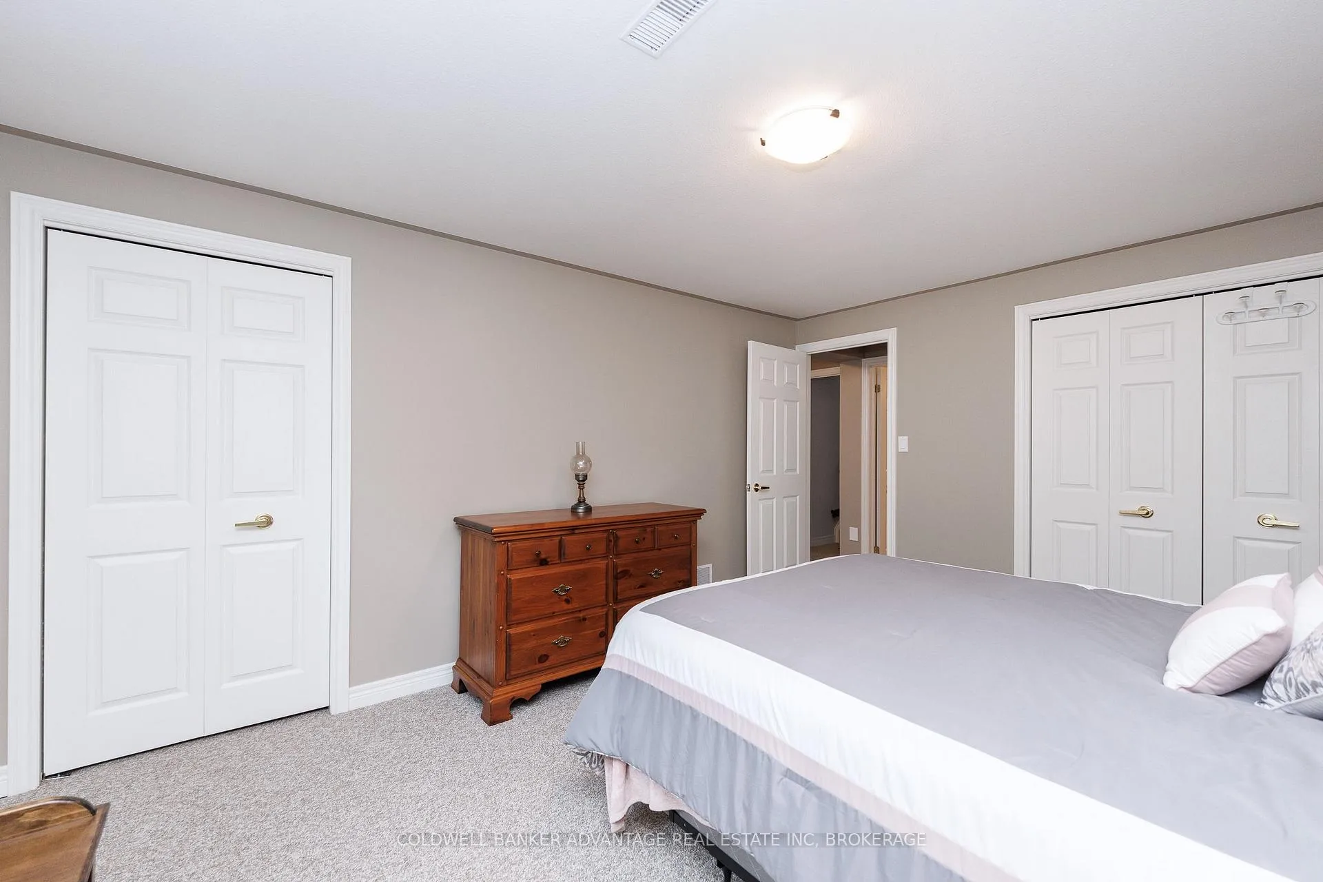 Photo 39 of 18 Willson Crossing Court, Pelham, Fonthill — HOMEH