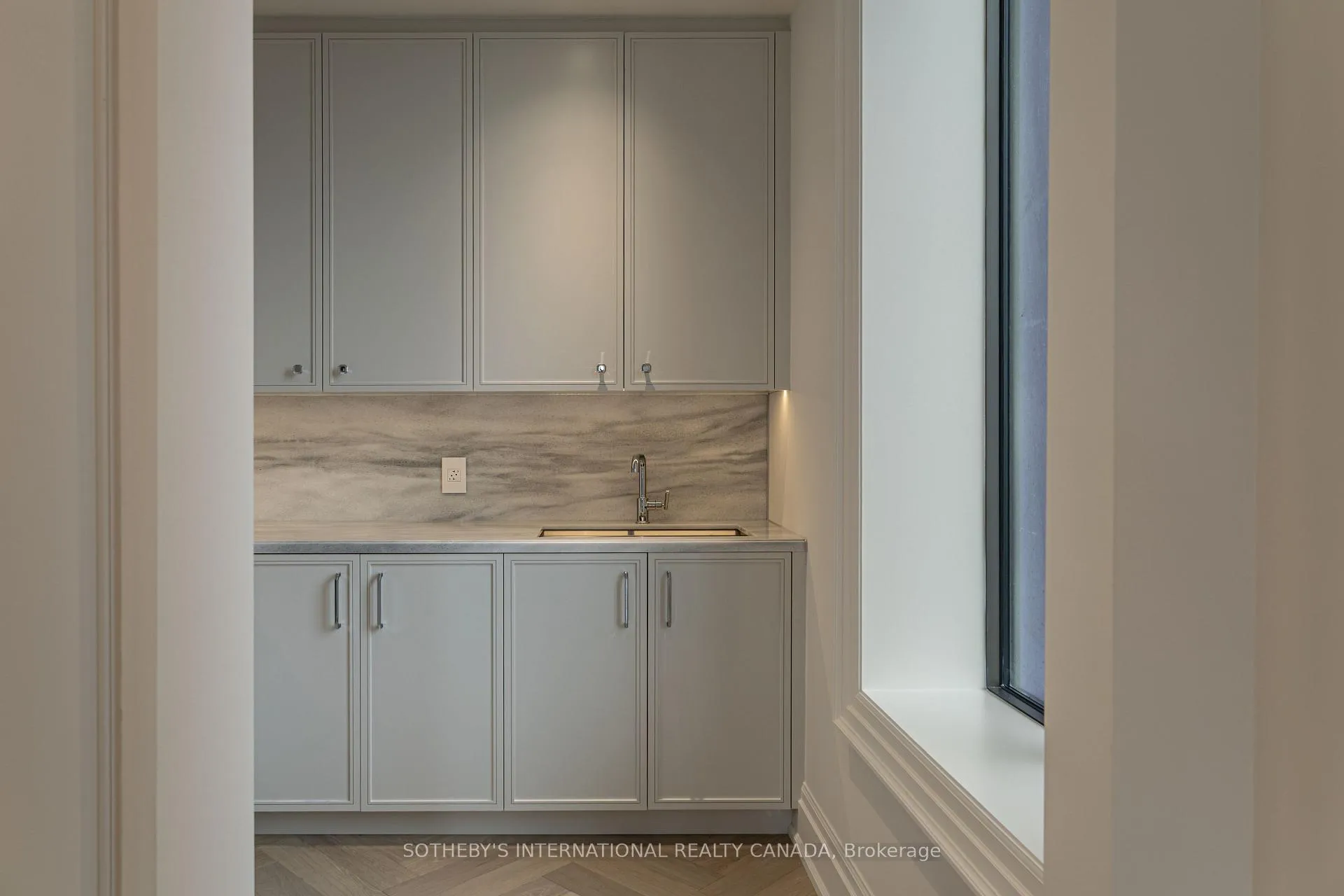 Photo 26 of Unit 1102, 89 Avenue Road, Toronto, The Annex — HOMEH