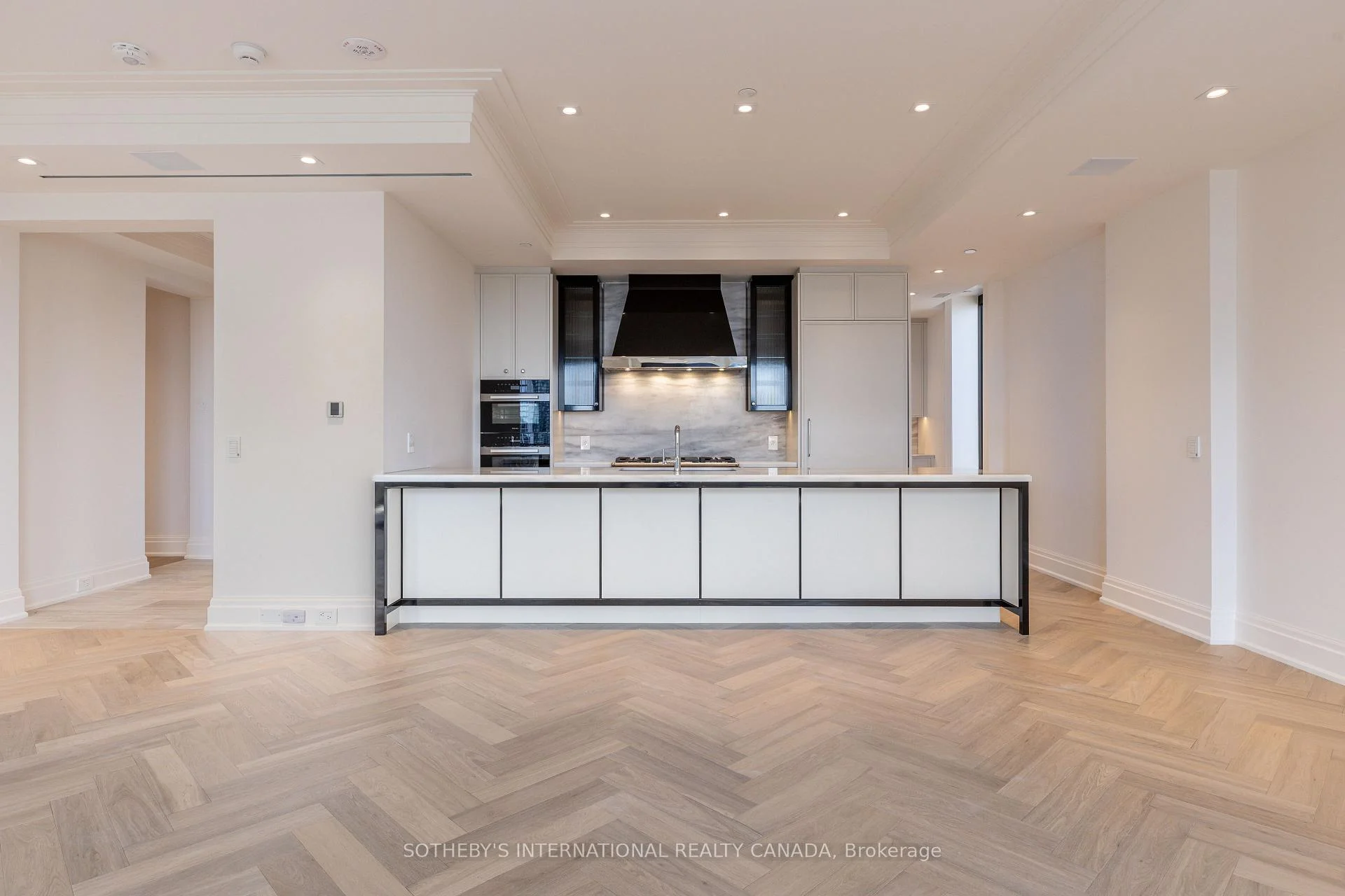 Photo 10 of Unit 1102, 89 Avenue Road, Toronto, The Annex — HOMEH