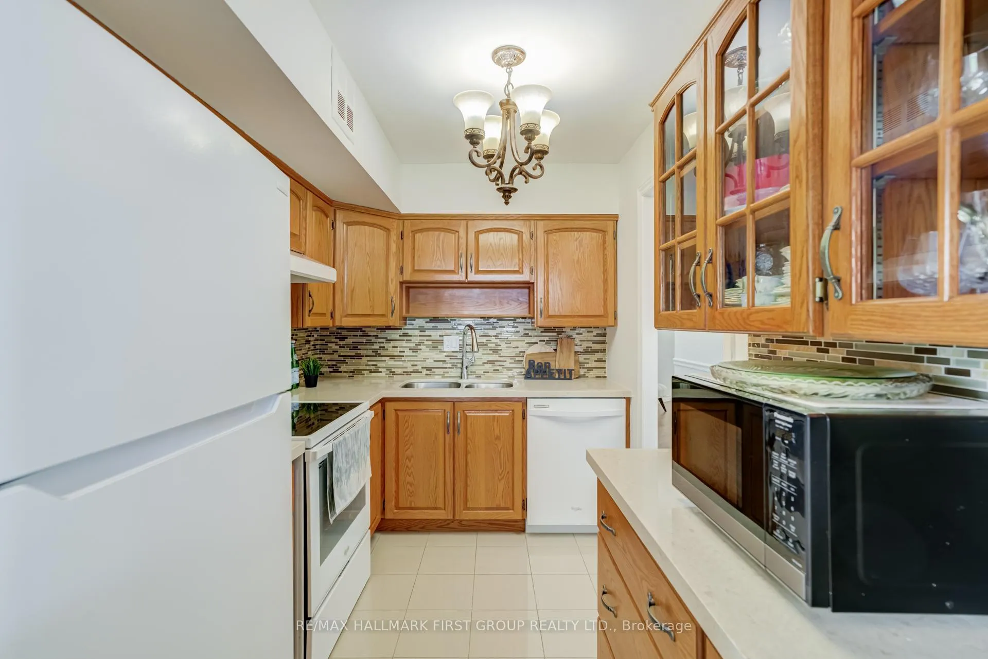 Photo 14 of Unit #1209, 2 Westney Road N, Ajax, Central West — HOMEH