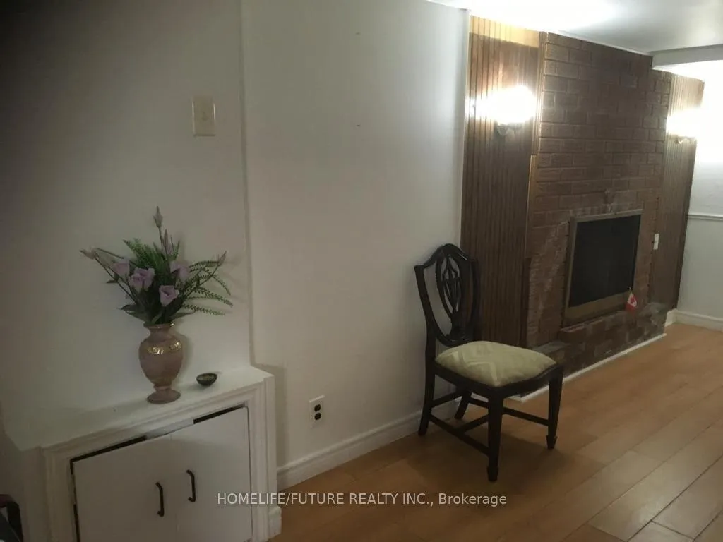 Photo 4 of Unit Bsmt, 70 Oakhaven Drive, Scarborough, Milliken — HOMEH