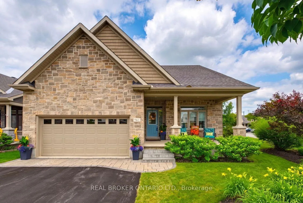Front of 341 Bobolink Ridge