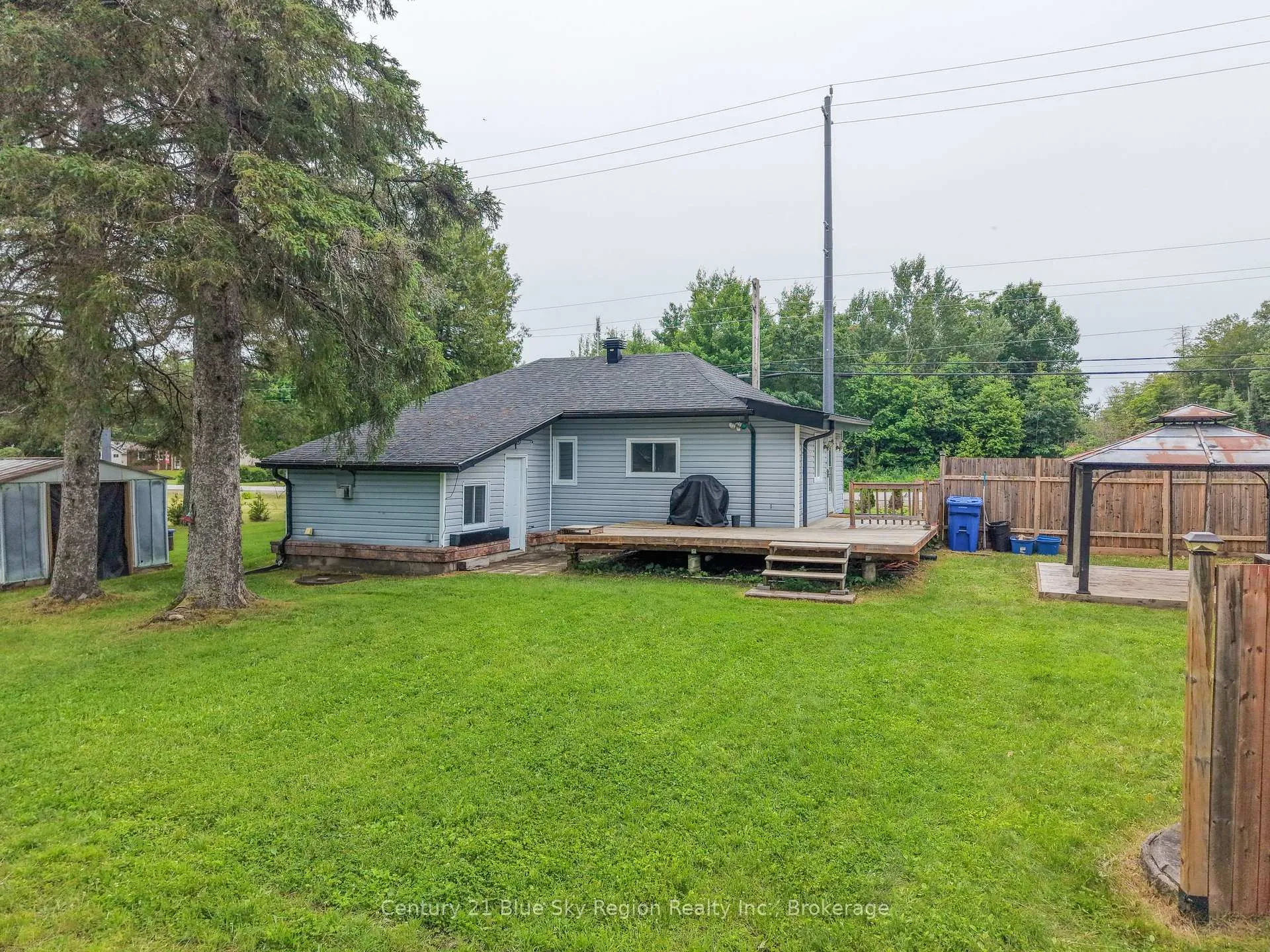 Photo 4 of 316 Tower Drive, North Bay, Airport — HOMEH