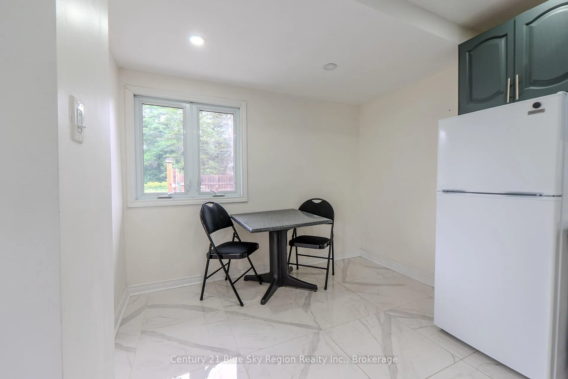 Photo 13 of 316 Tower Drive, North Bay, Airport — HOMEH