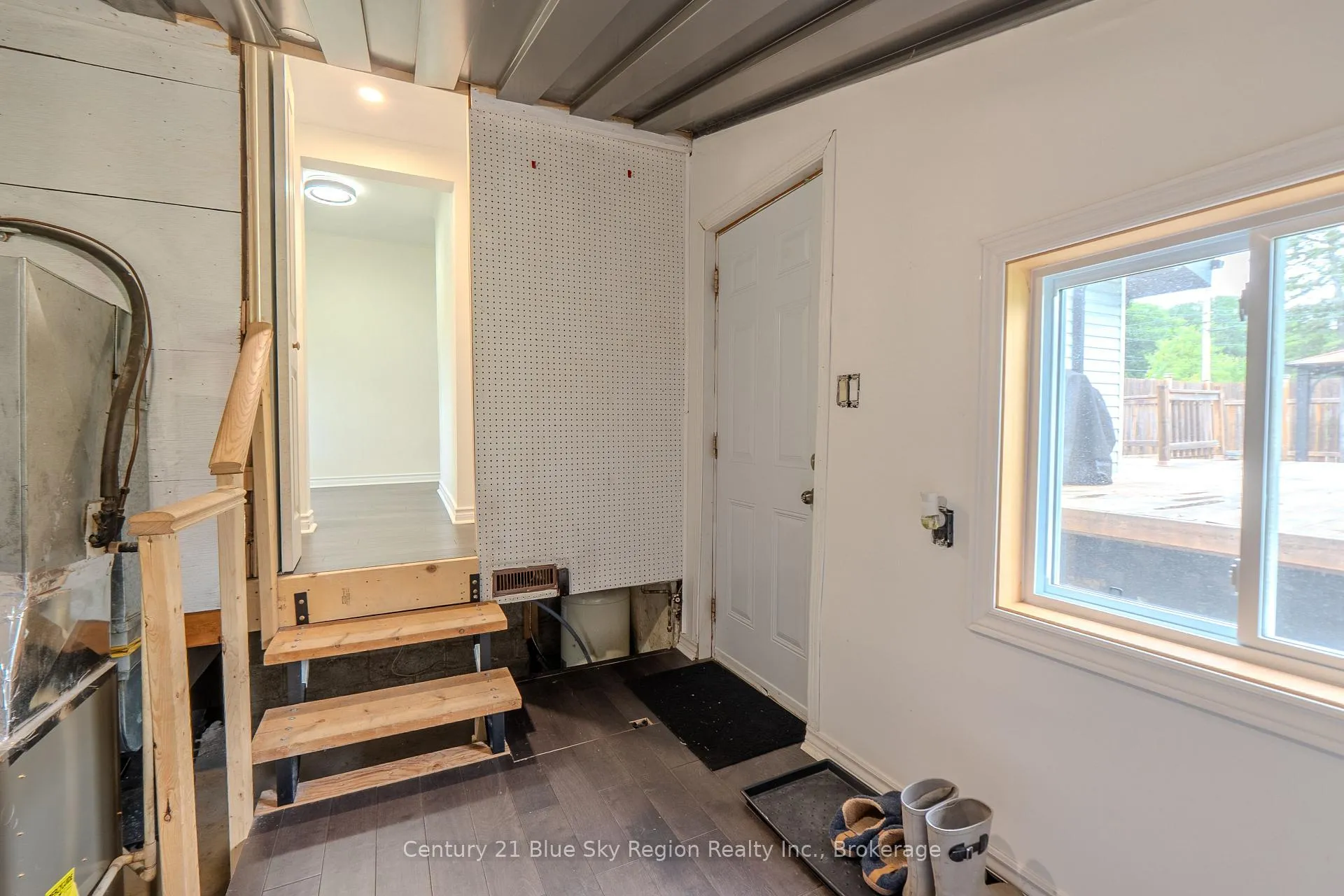 Photo 39 of 316 Tower Drive, North Bay, Airport — HOMEH