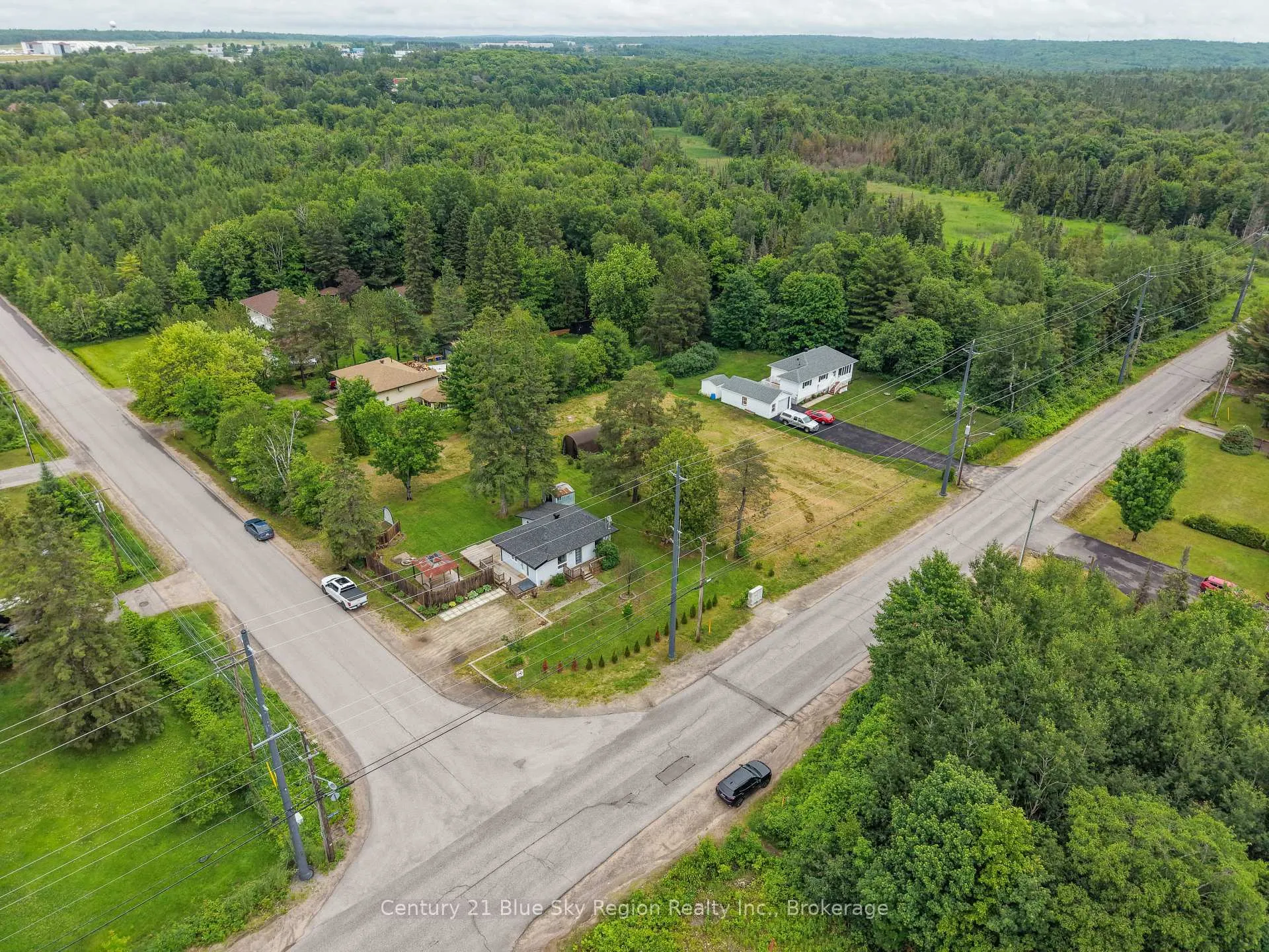 Photo 43 of 316 Tower Drive, North Bay, Airport — HOMEH