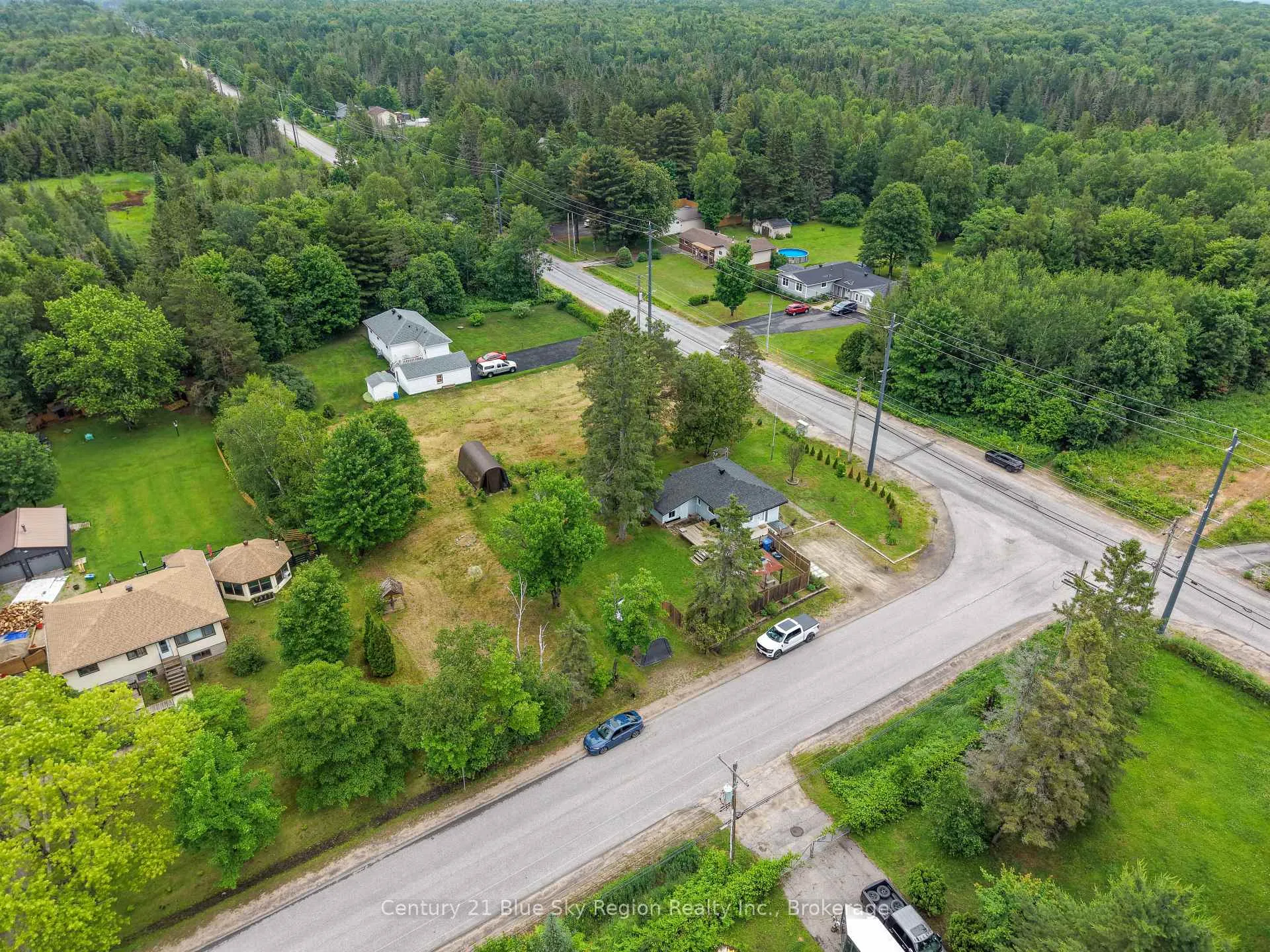 Photo 44 of 316 Tower Drive, North Bay, Airport — HOMEH