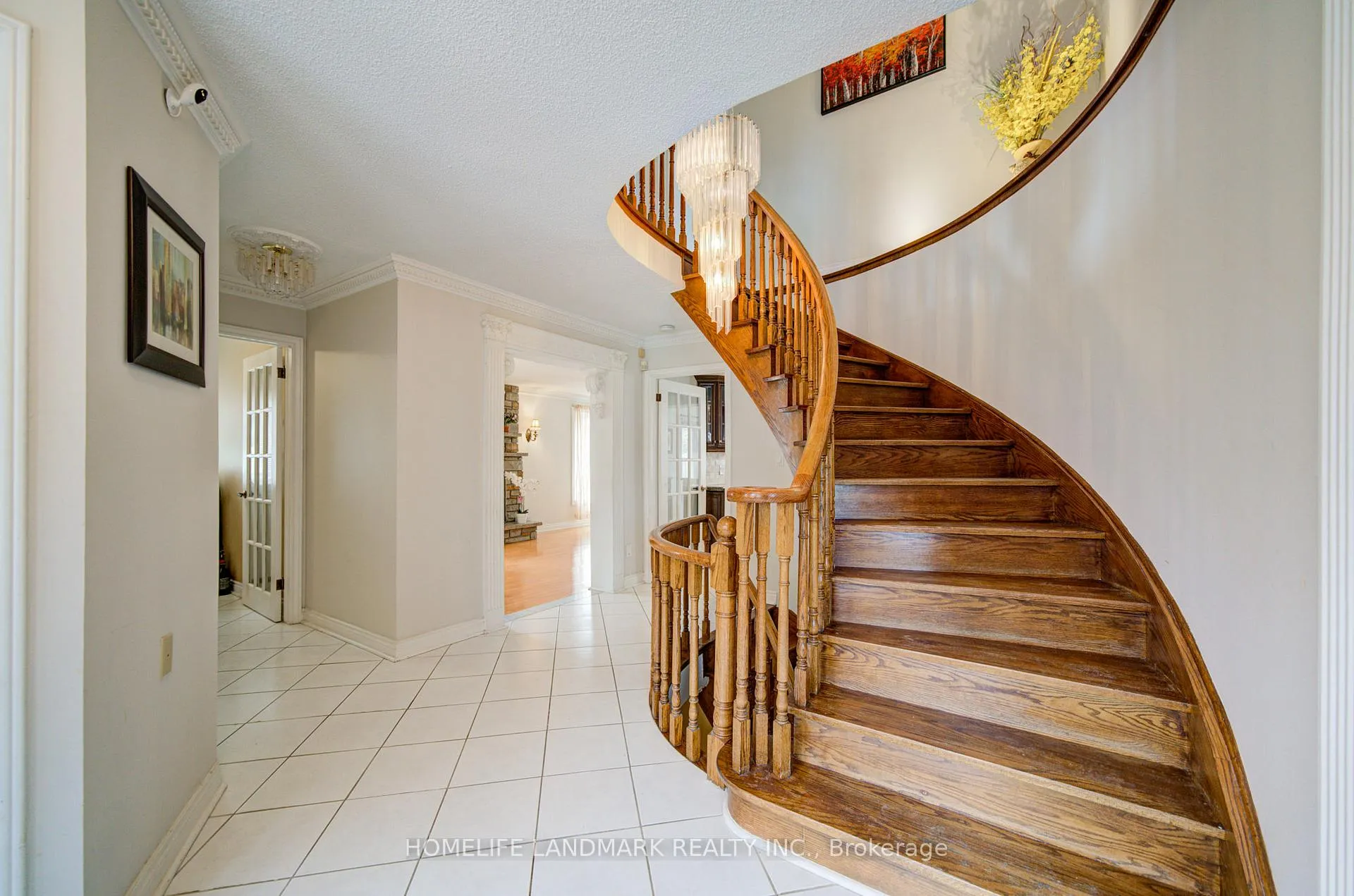 Photo 4 of 4303 Bridlepath Trail, Mississauga, Erin Mills — HOMEH