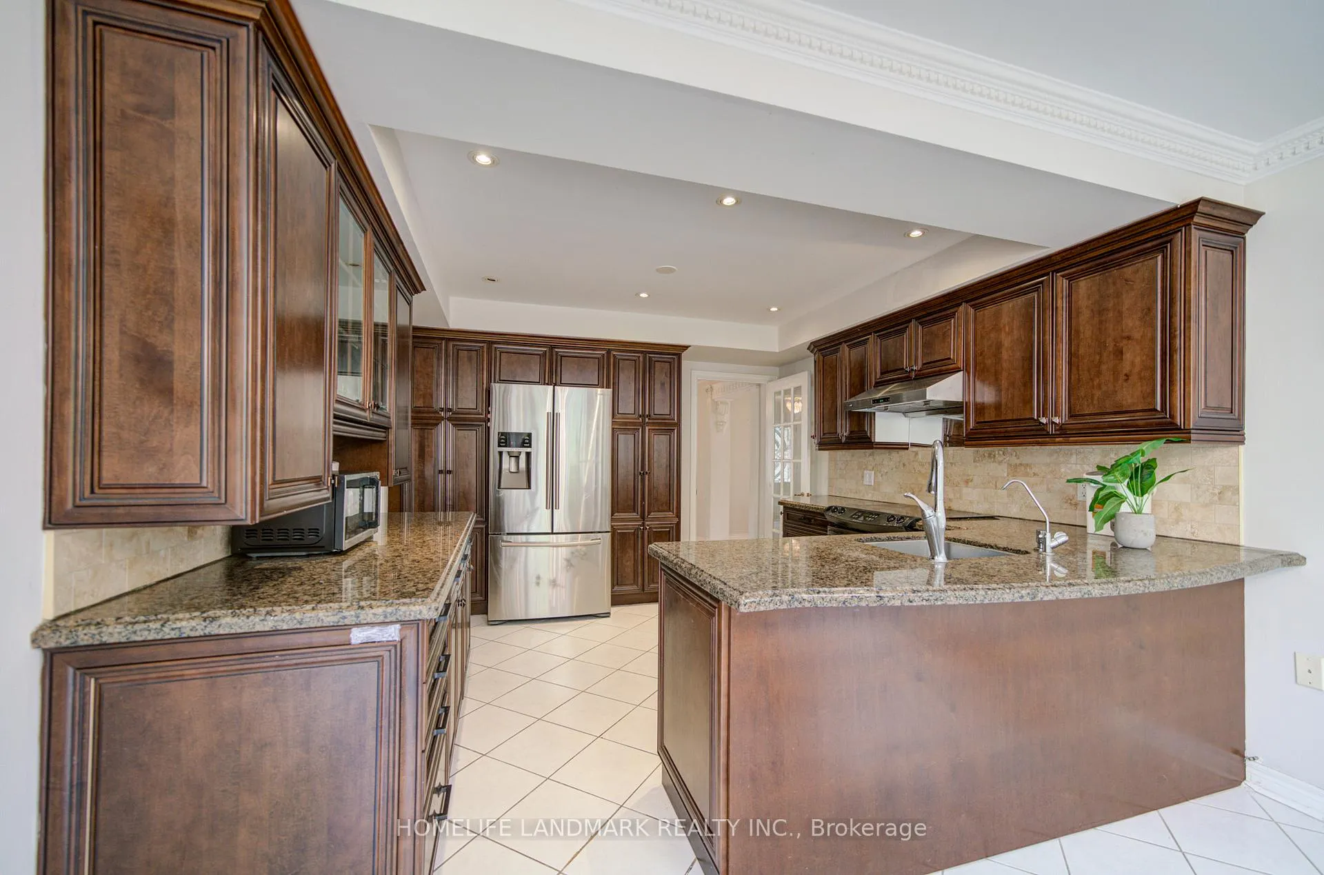 Photo 14 of 4303 Bridlepath Trail, Mississauga, Erin Mills — HOMEH