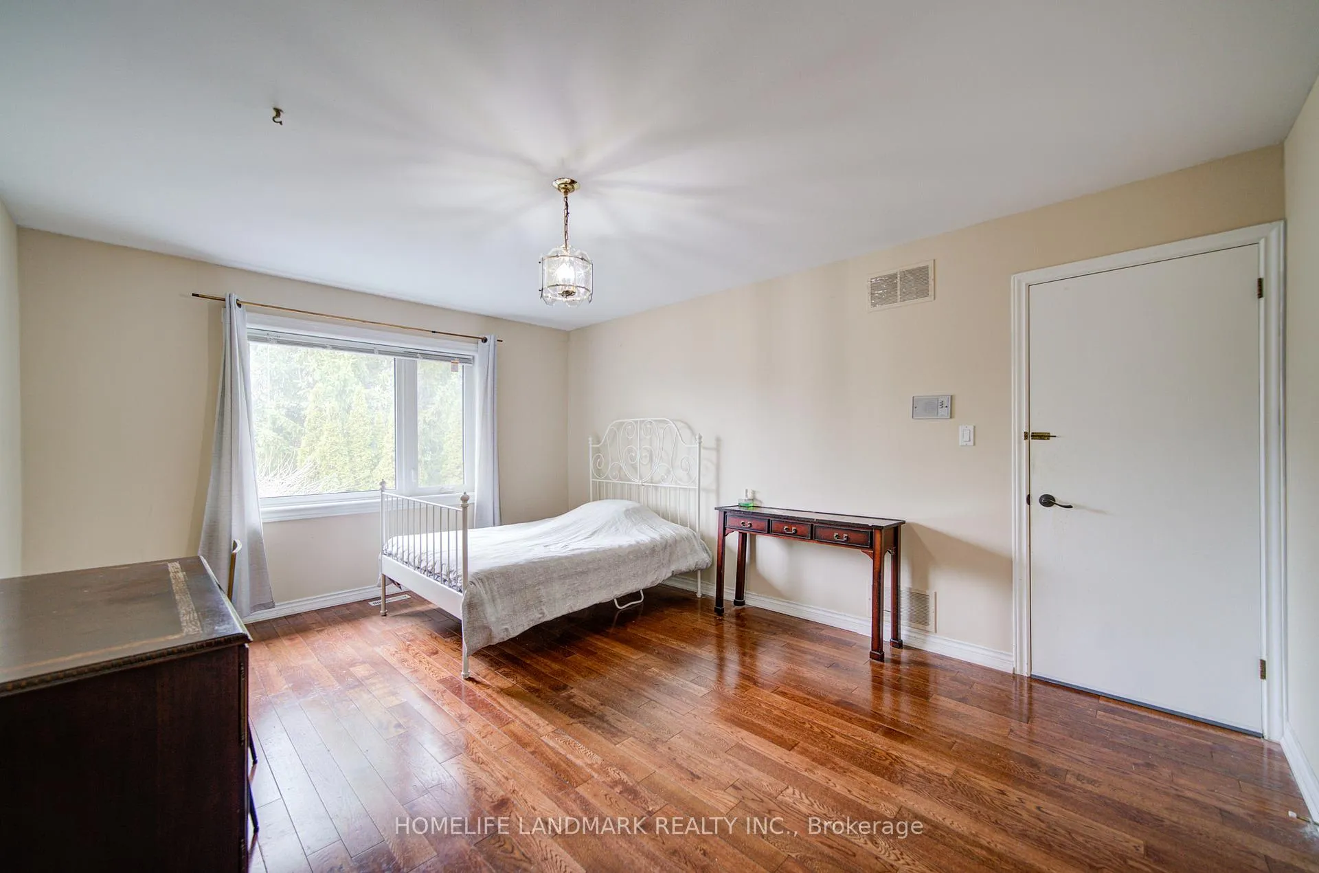 Photo 28 of 4303 Bridlepath Trail, Mississauga, Erin Mills — HOMEH