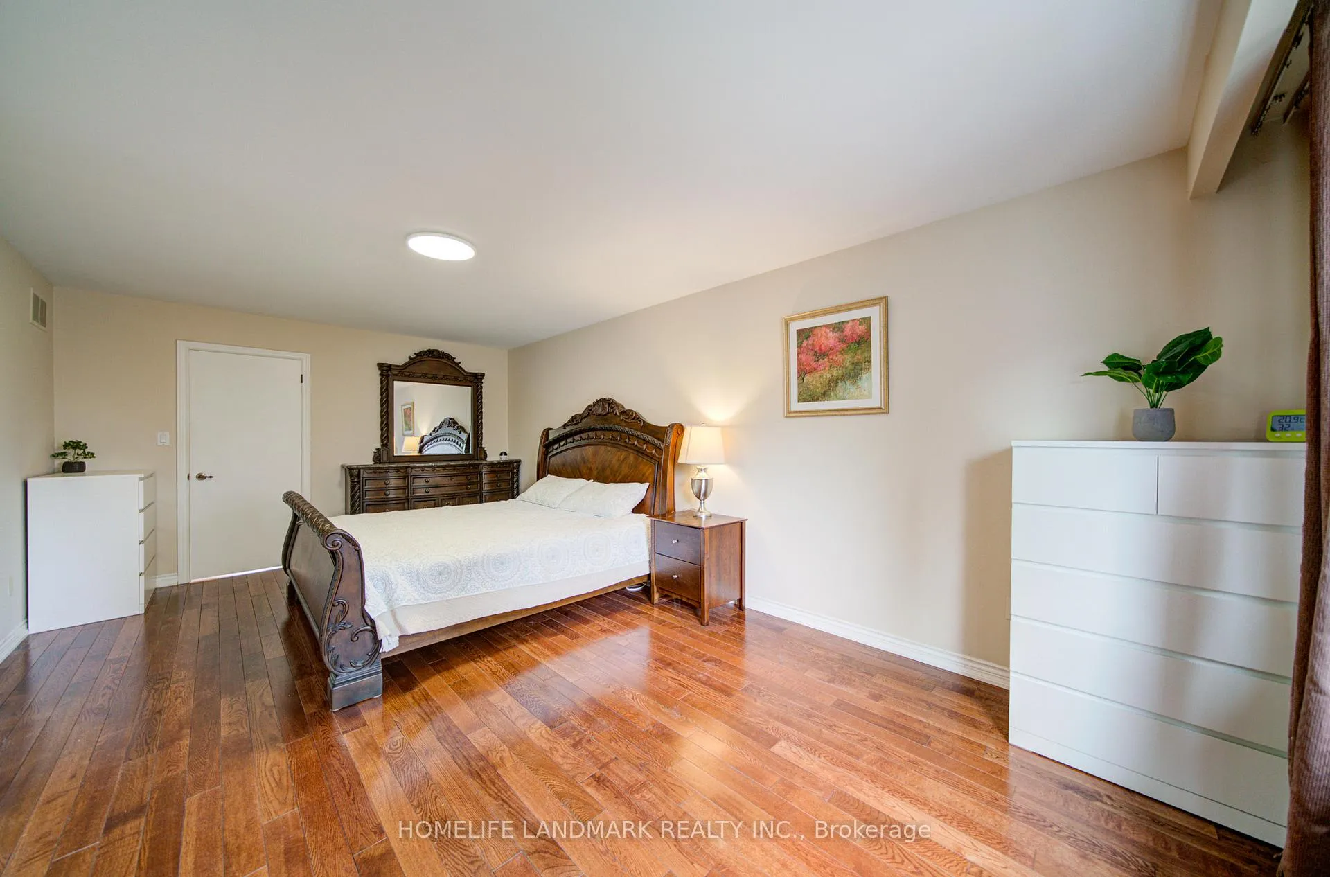 Photo 34 of 4303 Bridlepath Trail, Mississauga, Erin Mills — HOMEH