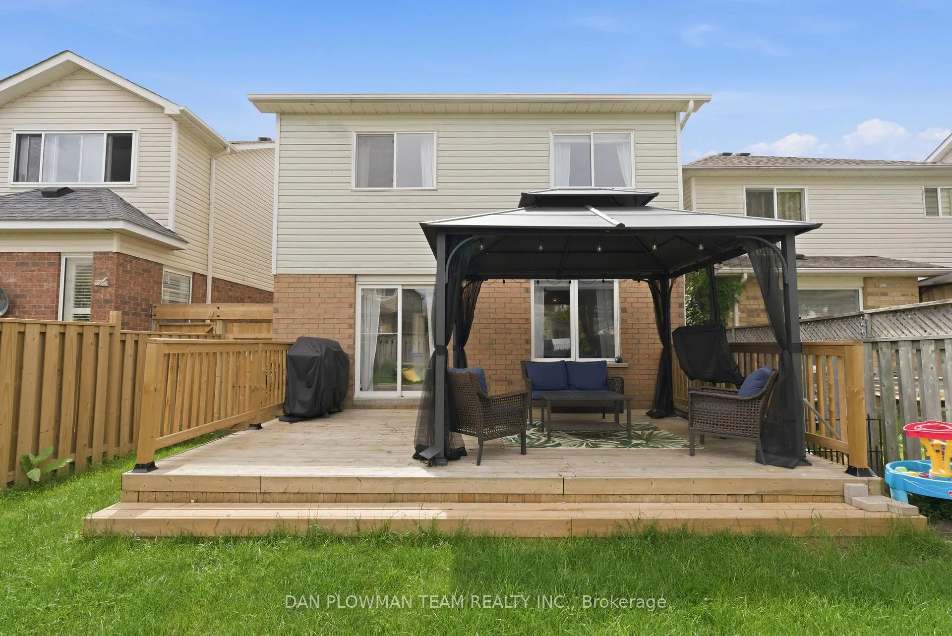 Photo 34 of 73 Cecil Found Crescent, Clarington, Courtice — HOMEH