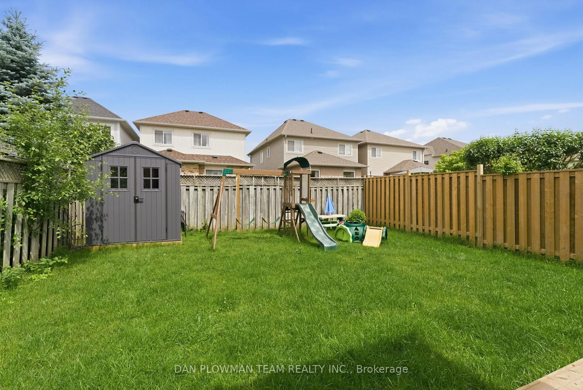 Photo 38 of 73 Cecil Found Crescent, Clarington, Courtice — HOMEH