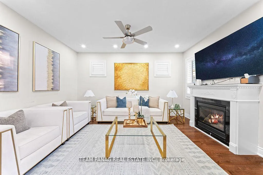 Photo 17 of 11 Powell Drive, Brampton, Sandringham-Wellington — HOMEH