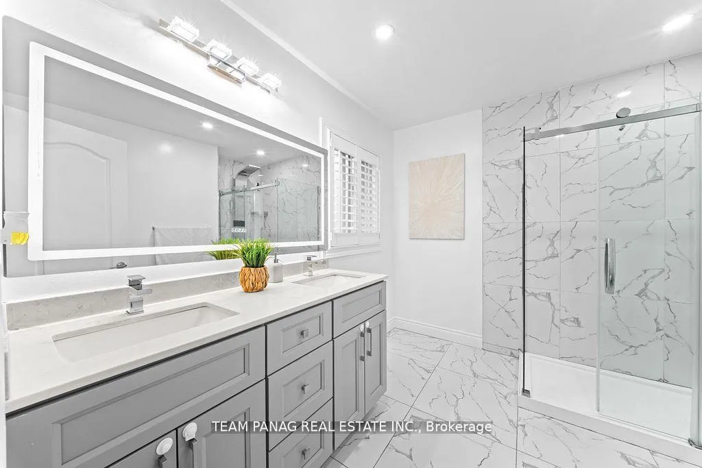 Photo 25 of 11 Powell Drive, Brampton, Sandringham-Wellington — HOMEH