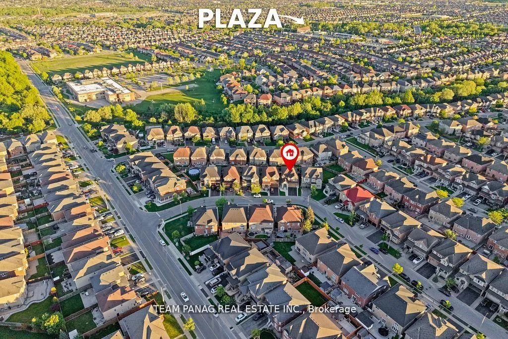 Photo 45 of 11 Powell Drive, Brampton, Sandringham-Wellington — HOMEH
