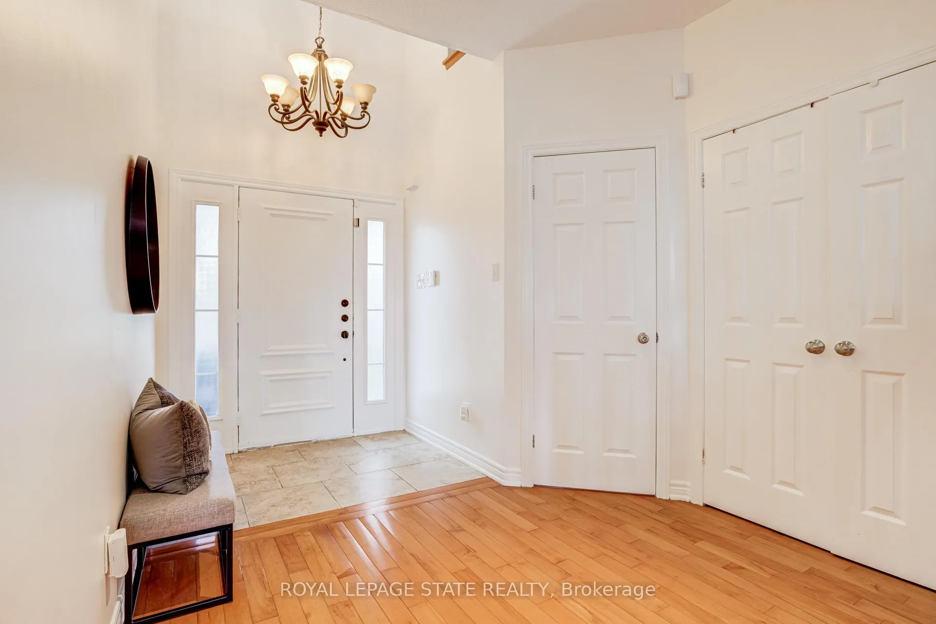 Photo 6 of 67 Newcombe Road, Hamilton, Dundas — HOMEH