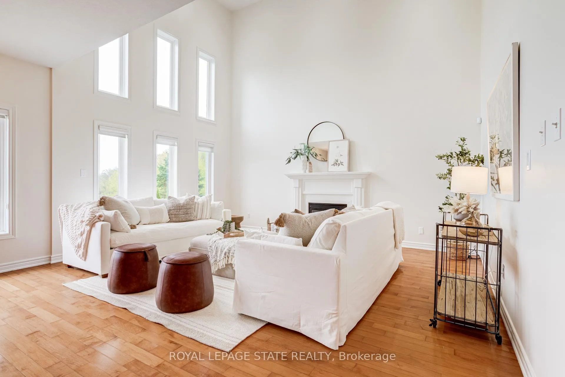 Photo 10 of 67 Newcombe Road, Hamilton, Dundas — HOMEH