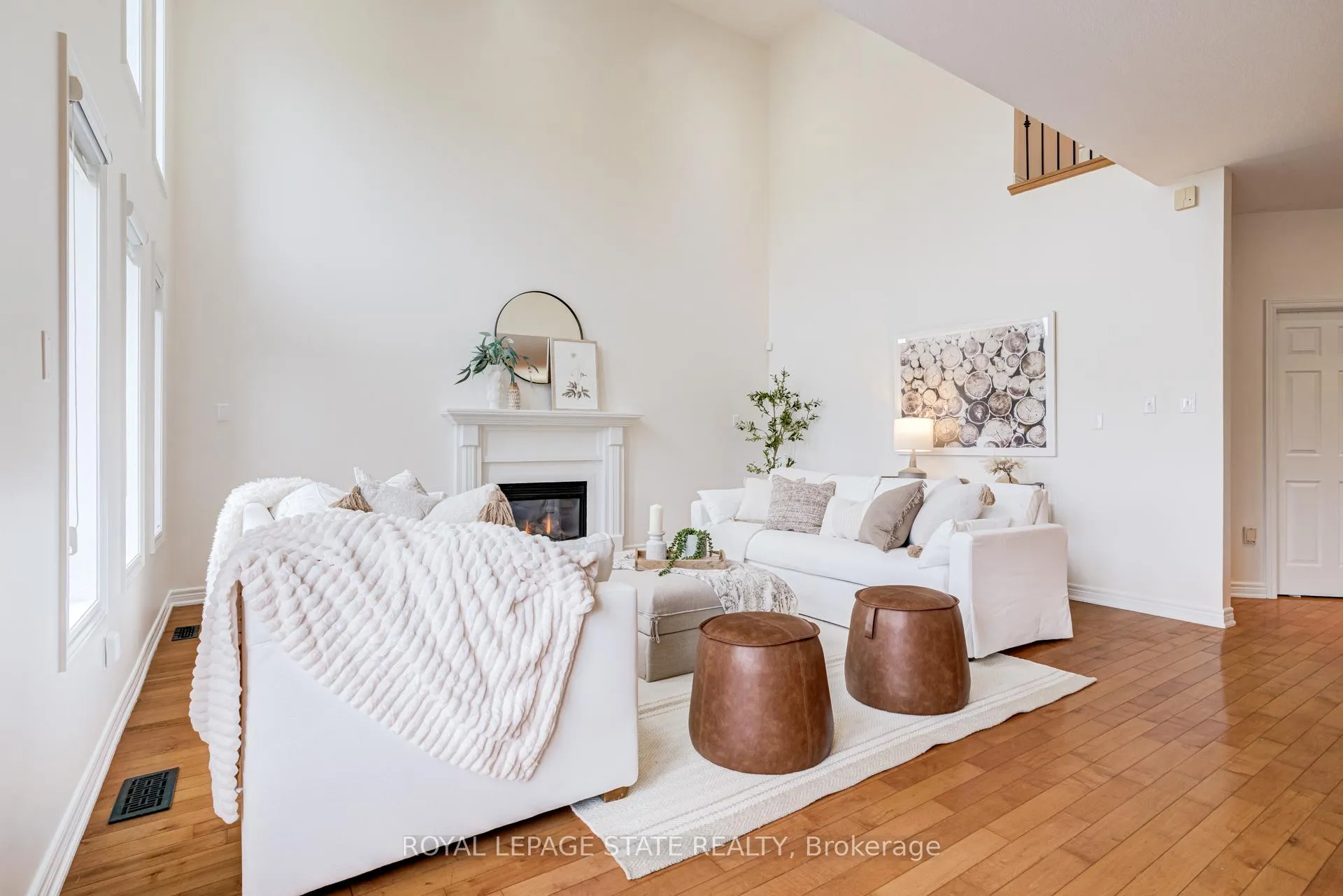 Photo 11 of 67 Newcombe Road, Hamilton, Dundas — HOMEH