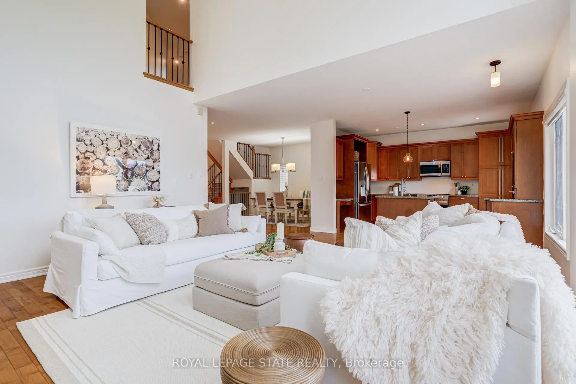 Photo 12 of 67 Newcombe Road, Hamilton, Dundas — HOMEH