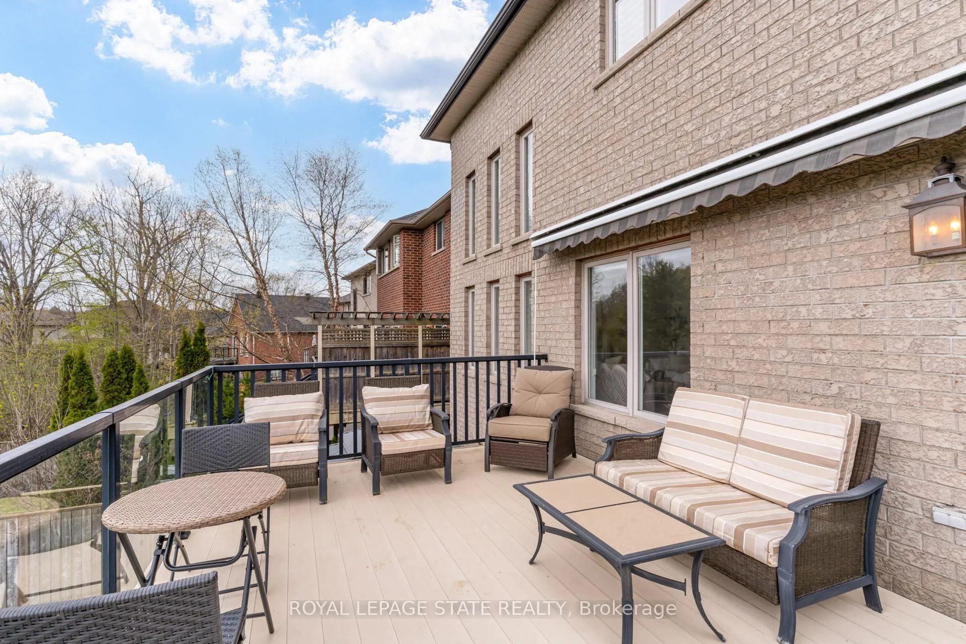 Photo 20 of 67 Newcombe Road, Hamilton, Dundas — HOMEH
